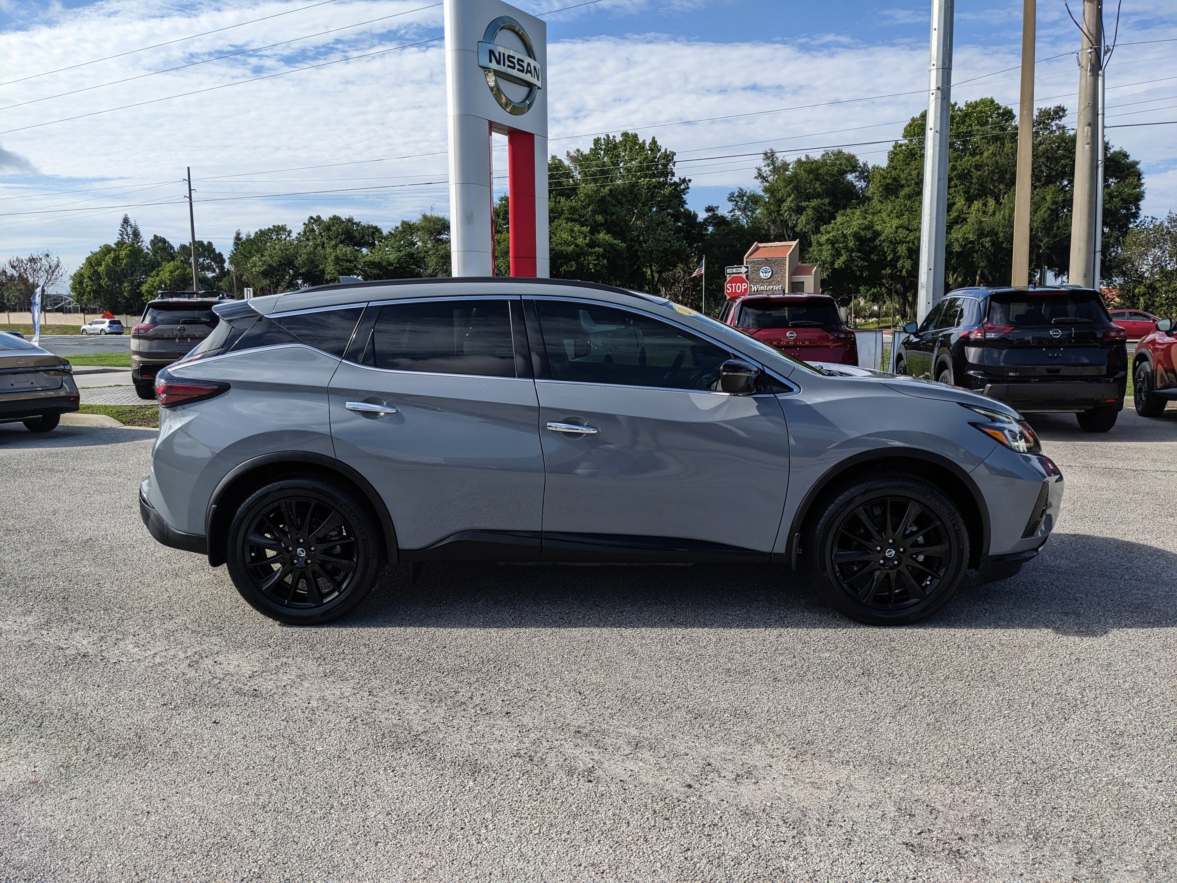 2022 Nissan Murano SV
