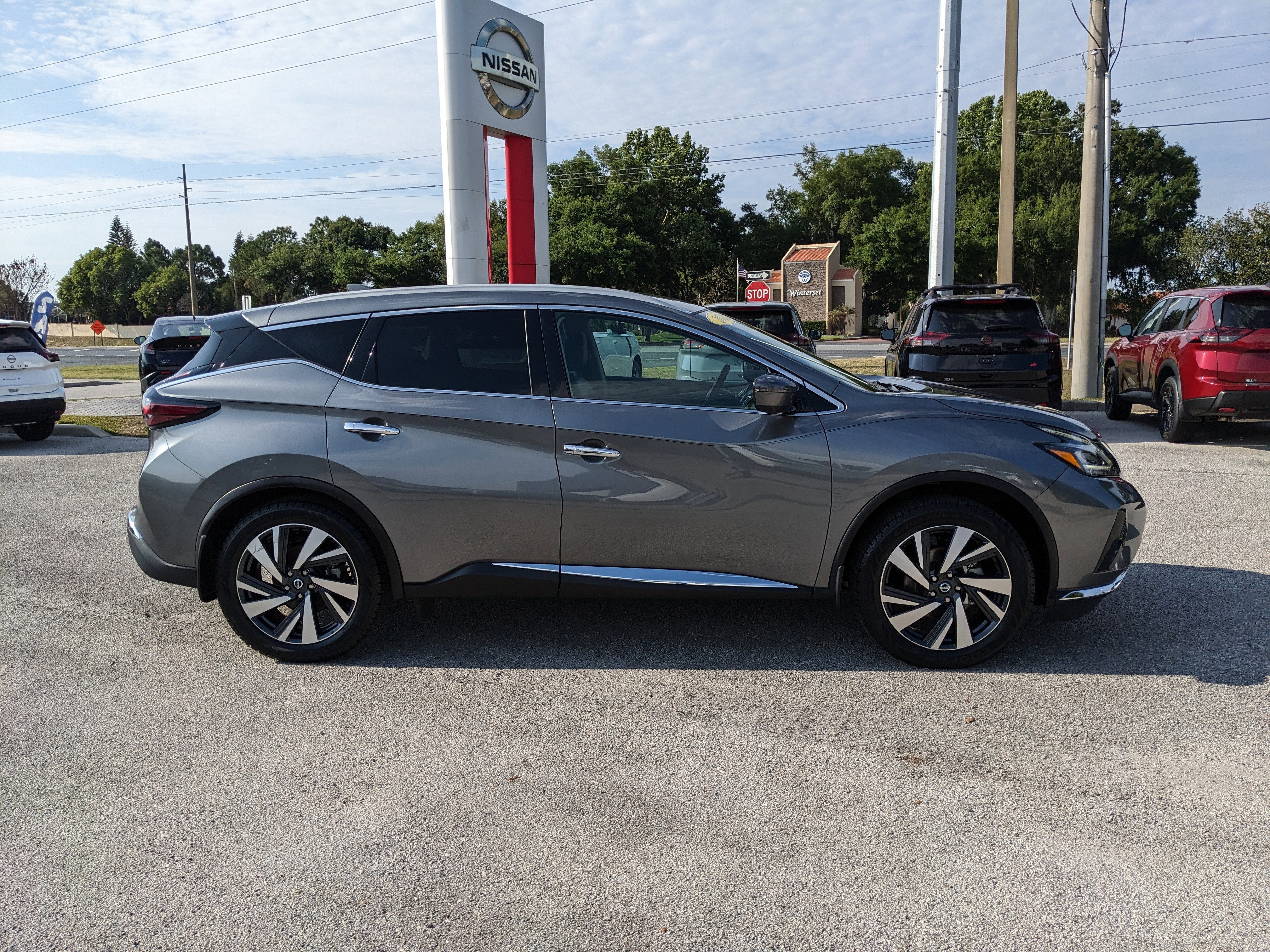 2022 Nissan Murano SL