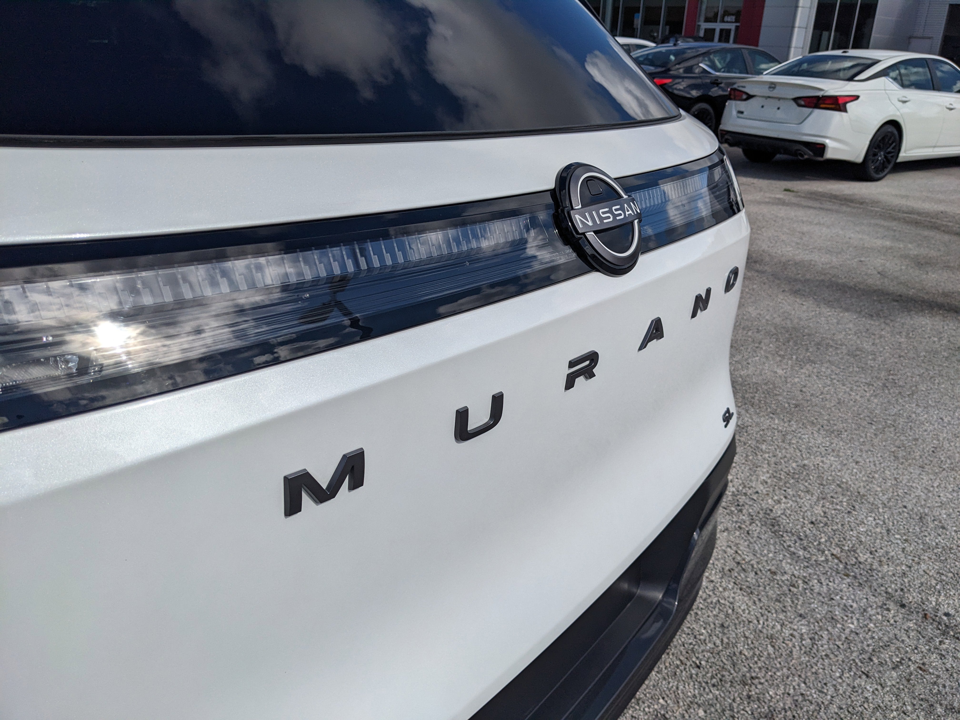 2025 Nissan Murano SL