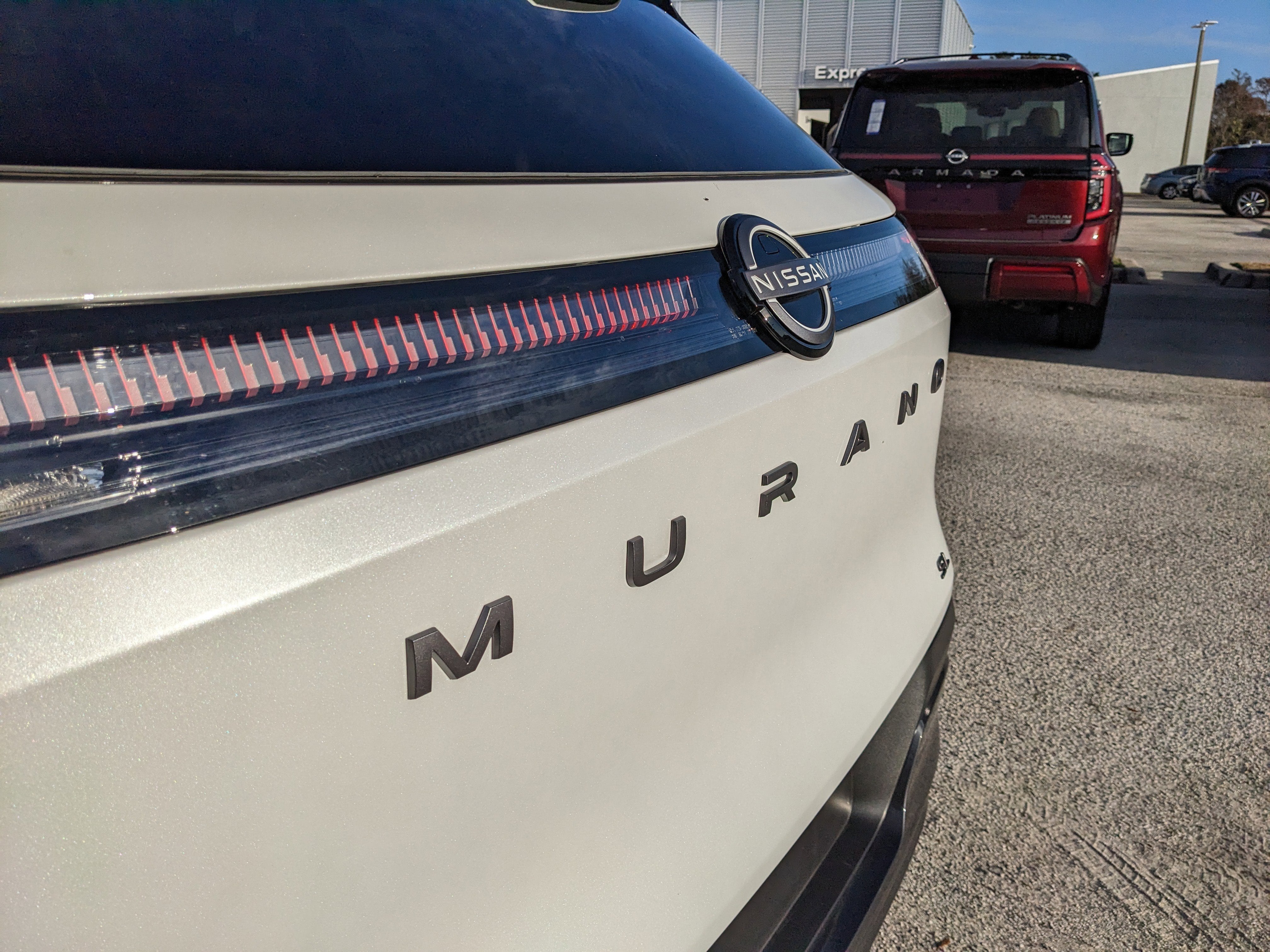 2025 Nissan Murano SL