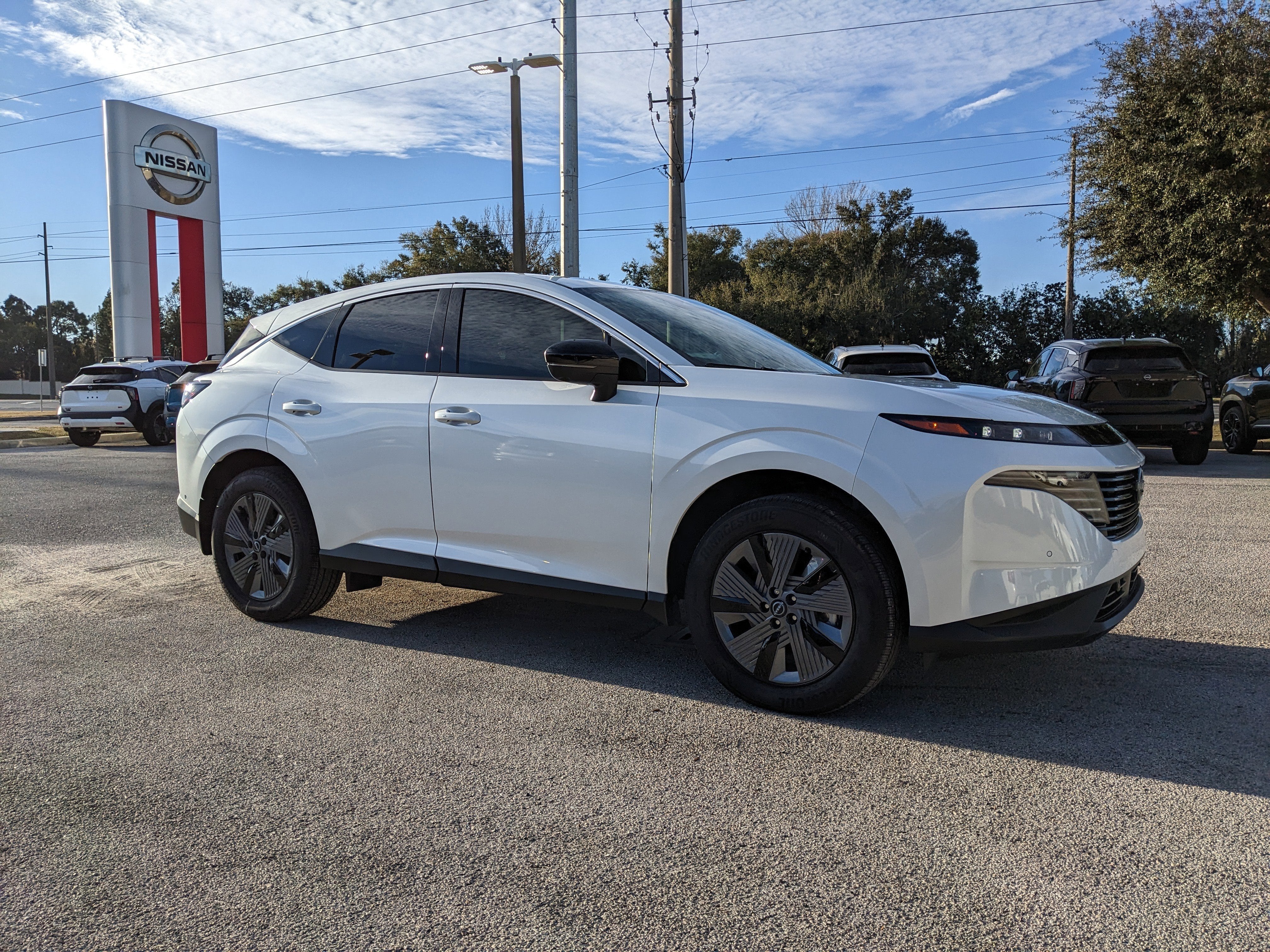 2025 Nissan Murano SL