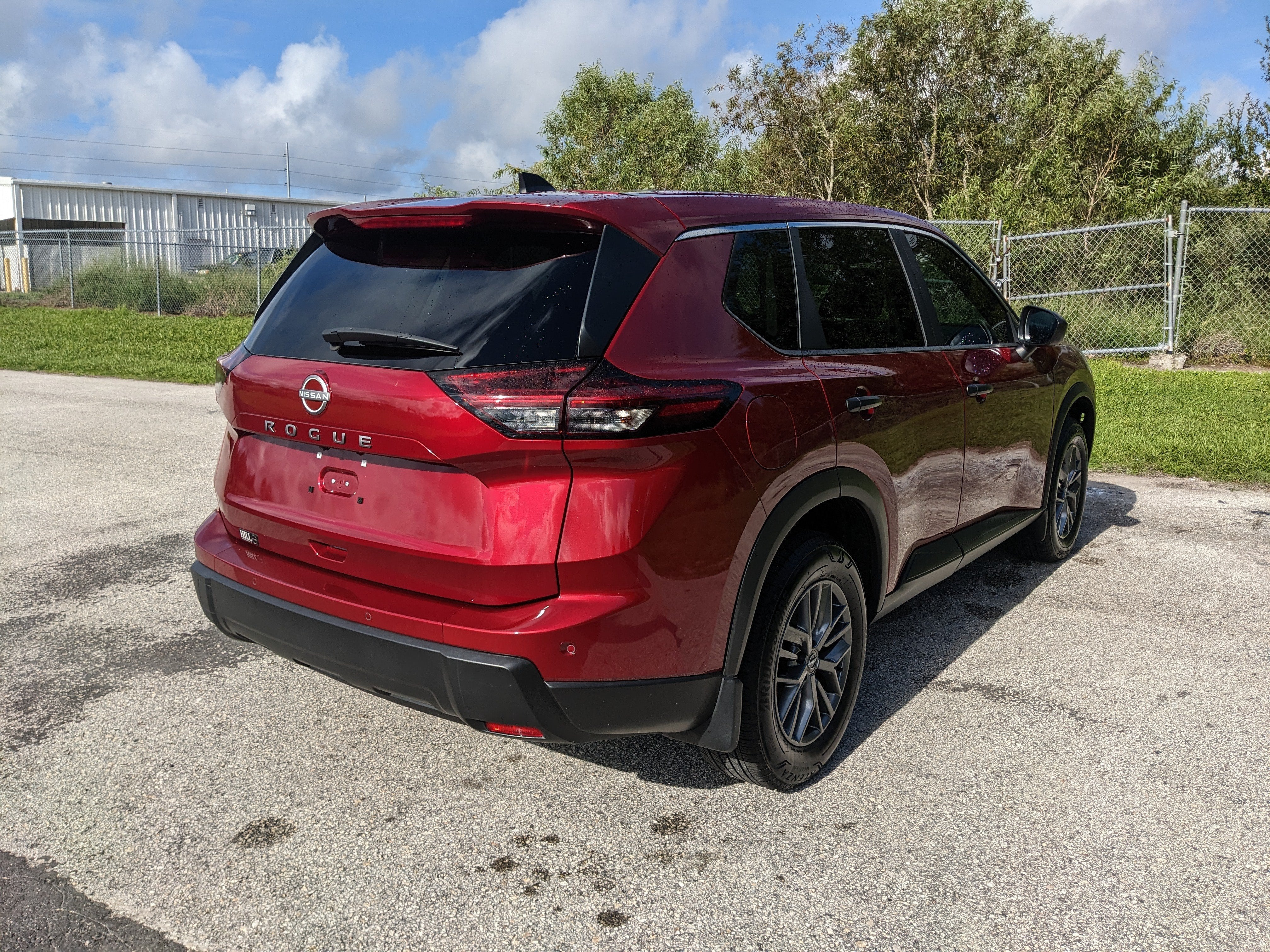 2025 Nissan Rogue S
