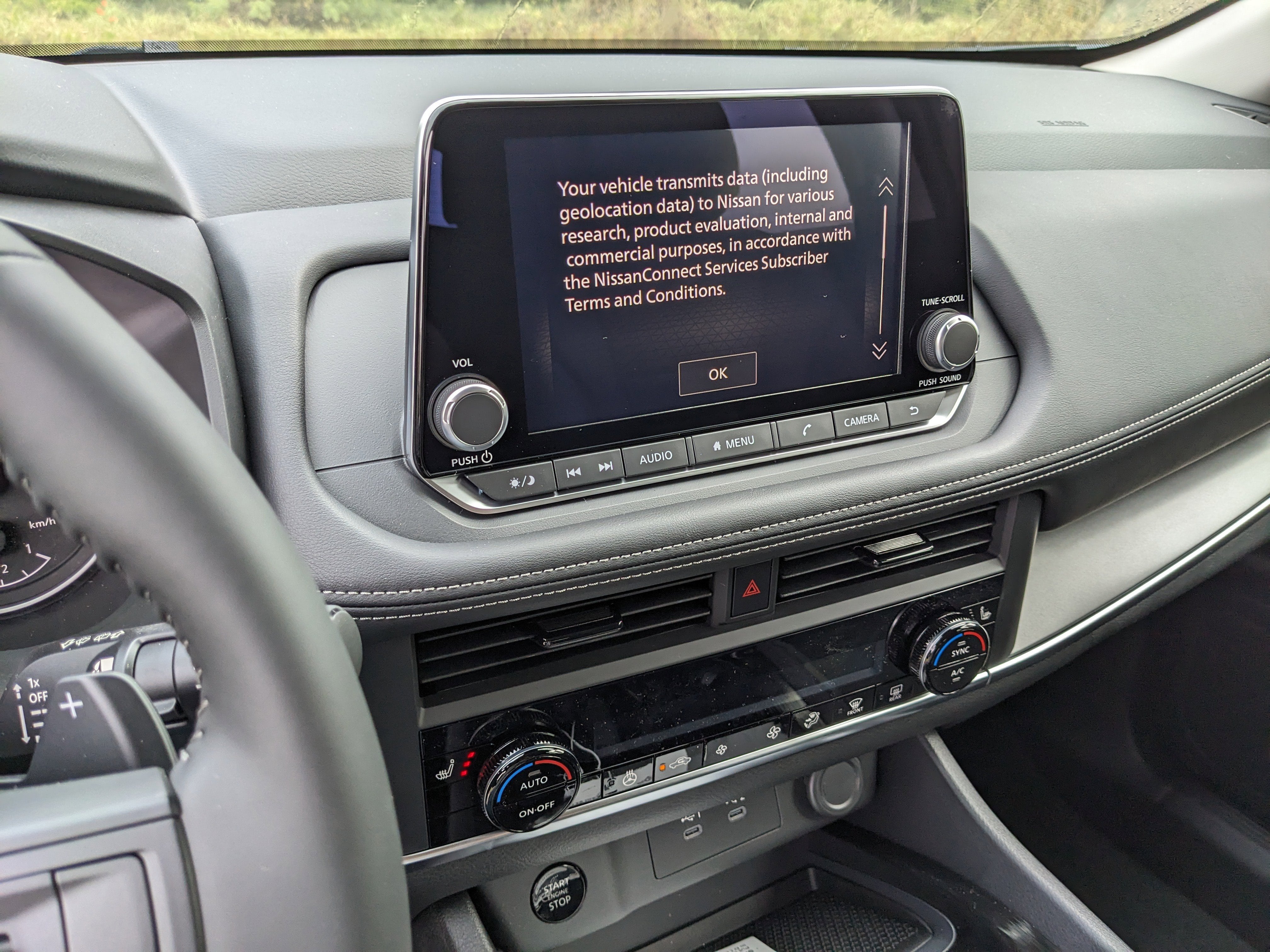 2026 Nissan Rogue Dark Armor