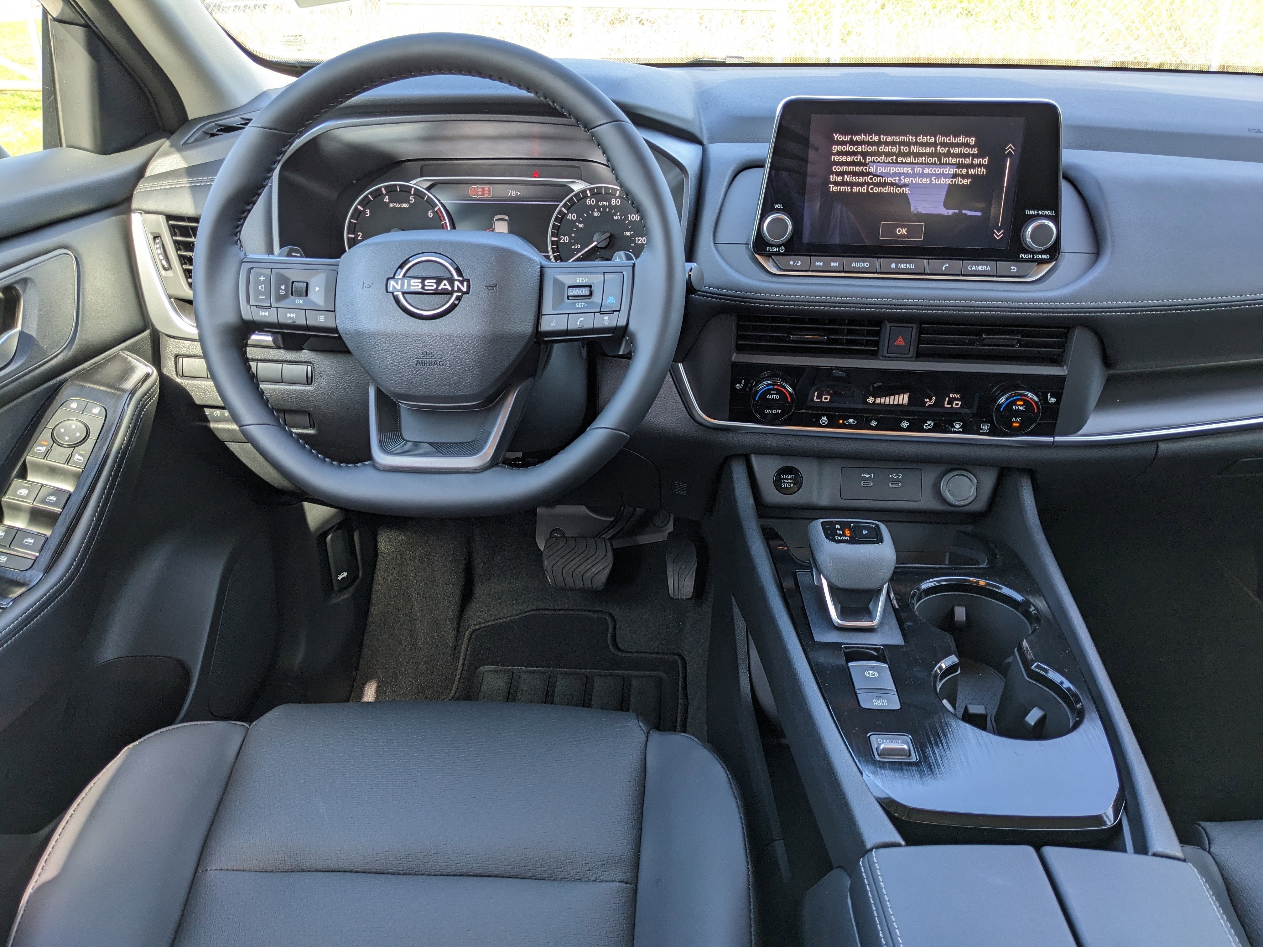 2026 Nissan Rogue Dark Armor