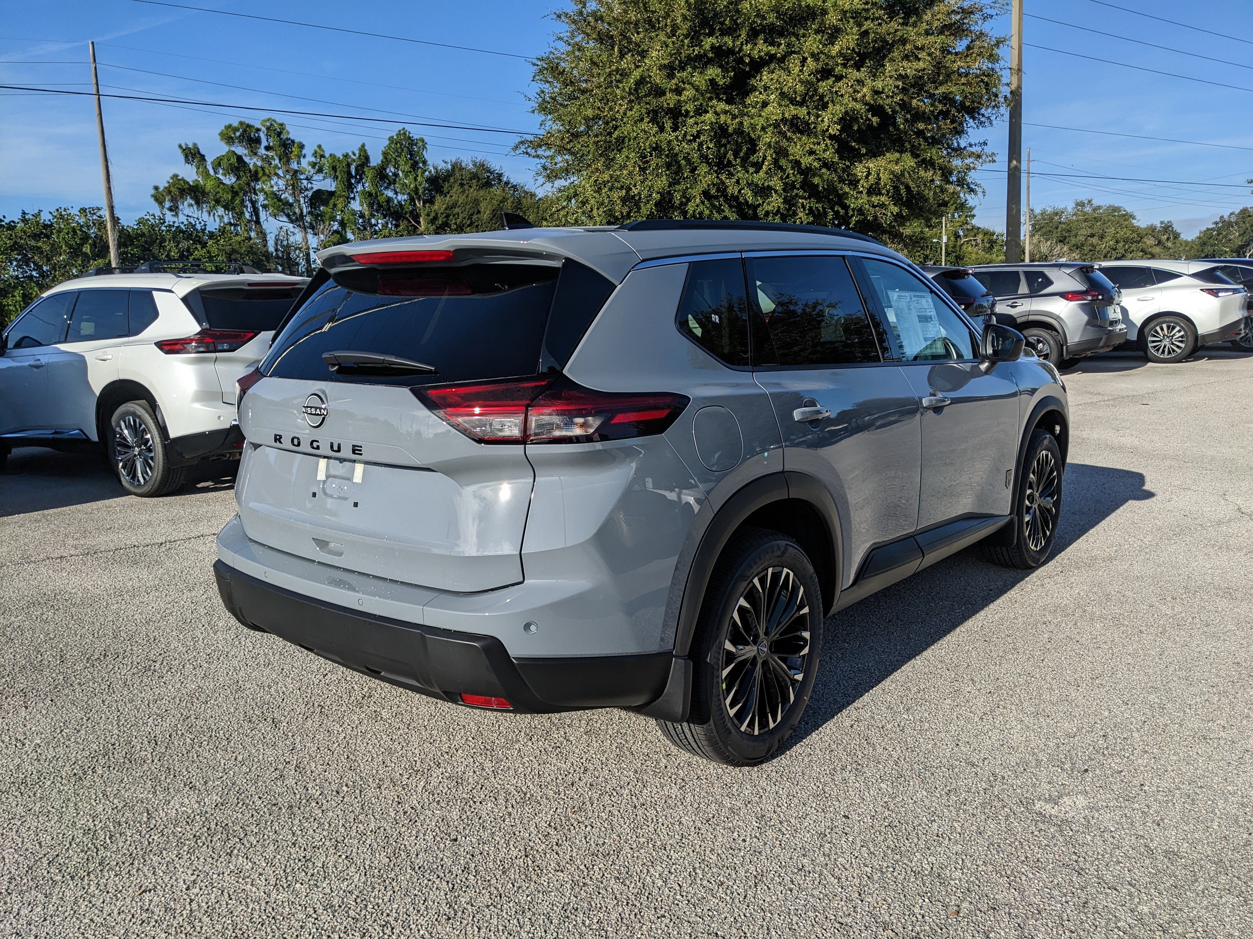 2026 Nissan Rogue Dark Armor