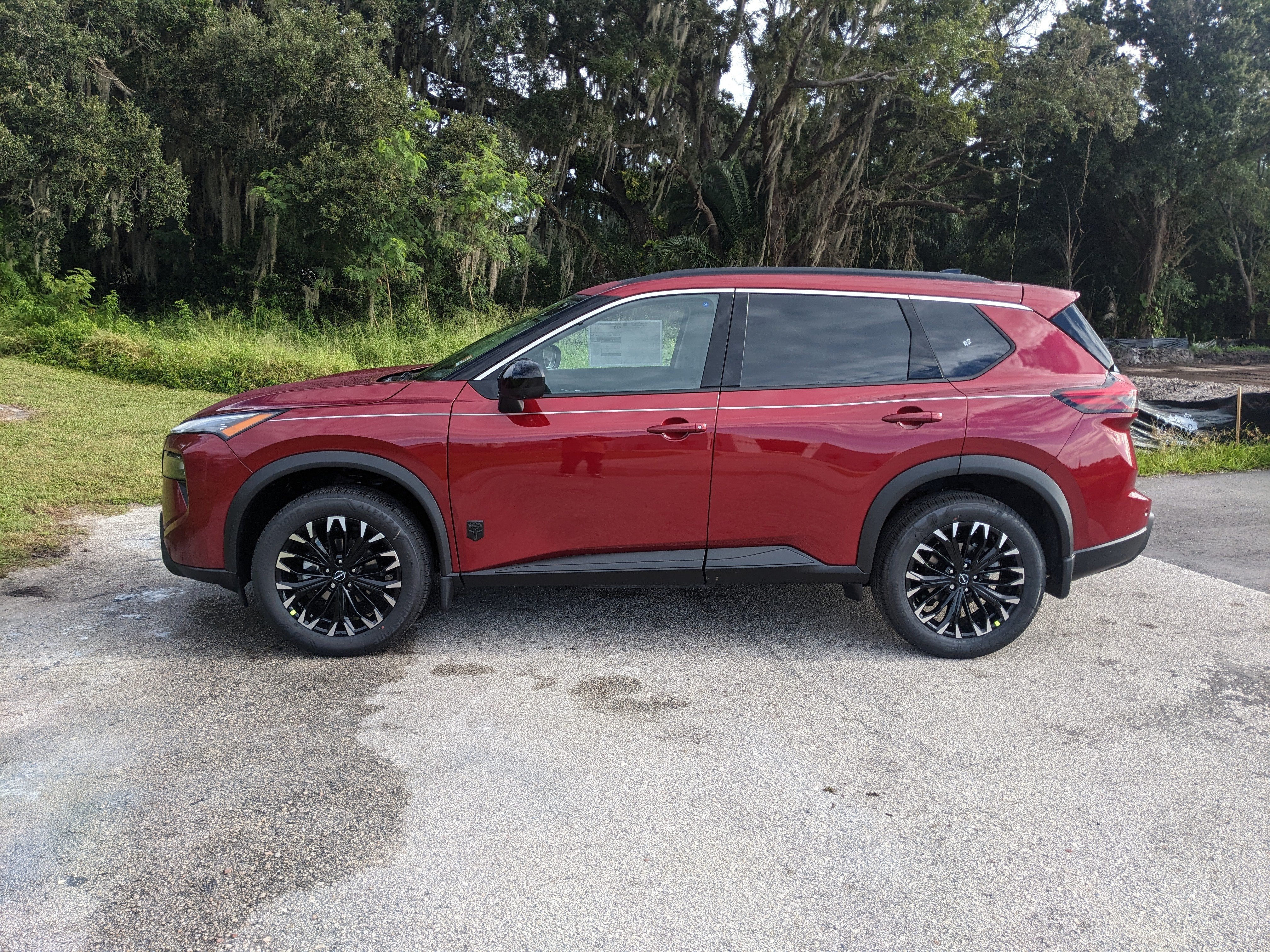 2027 Nissan Rogue Dark Armor