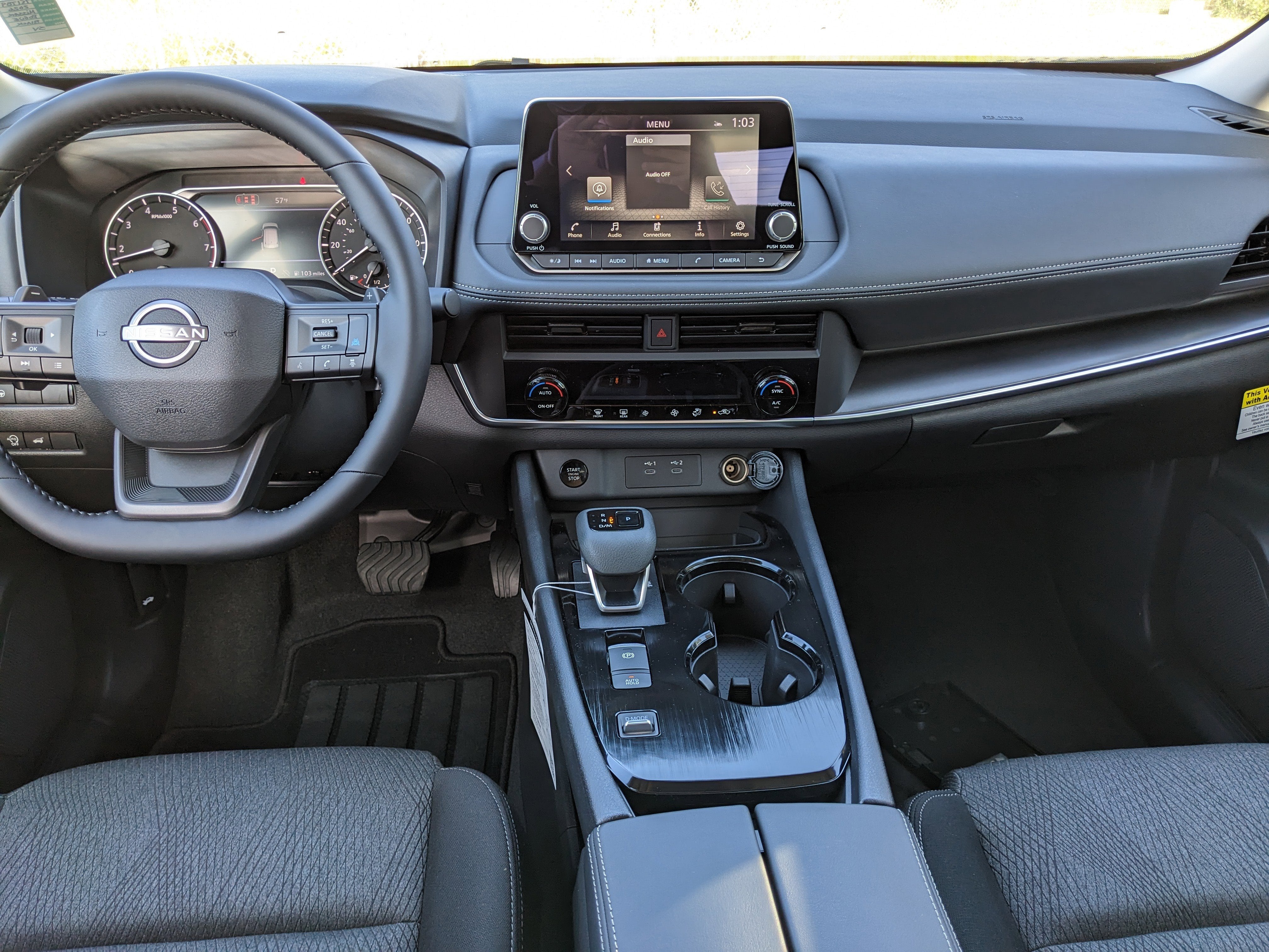 2026 Nissan Rogue SV