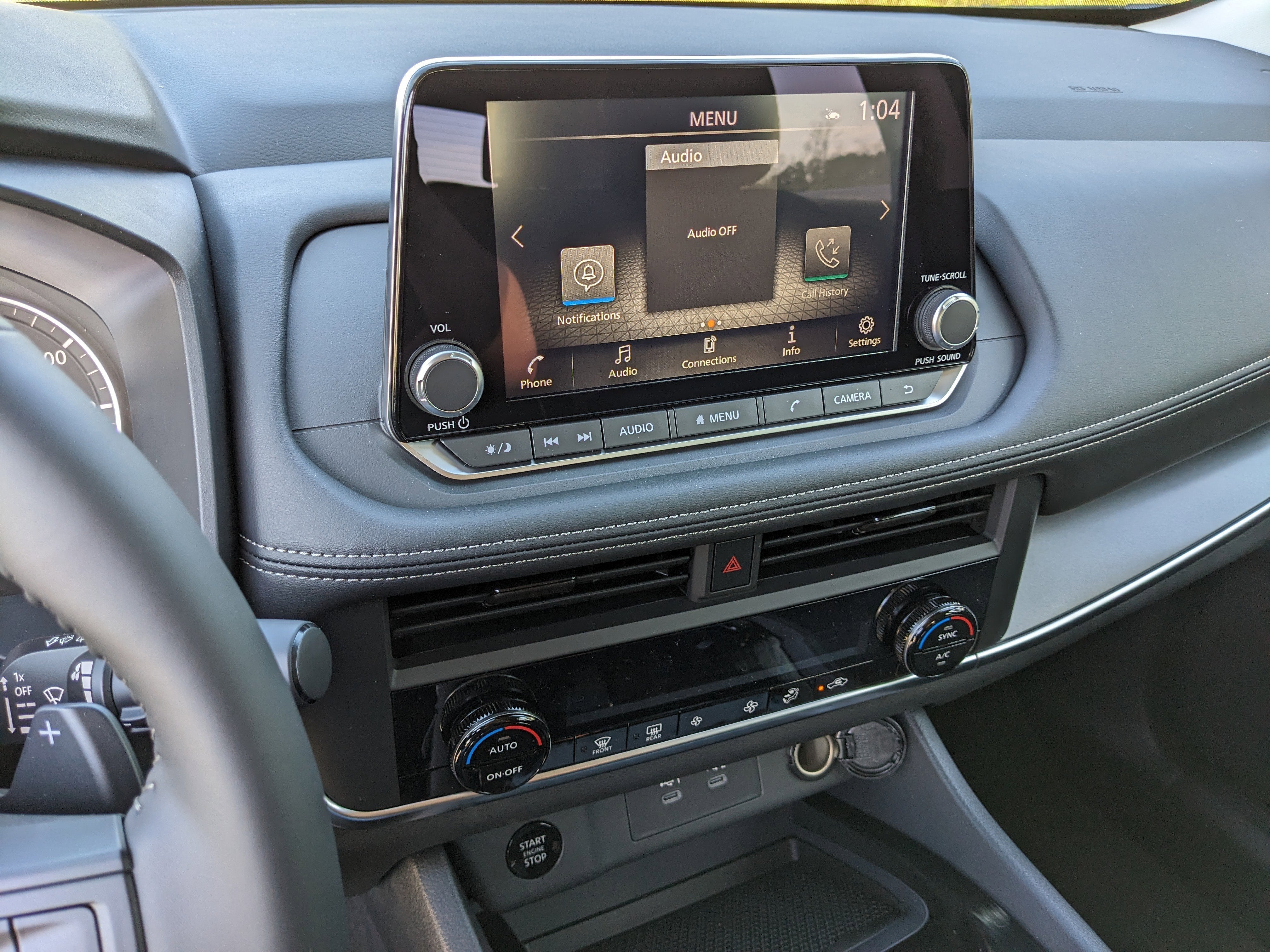 2026 Nissan Rogue SV