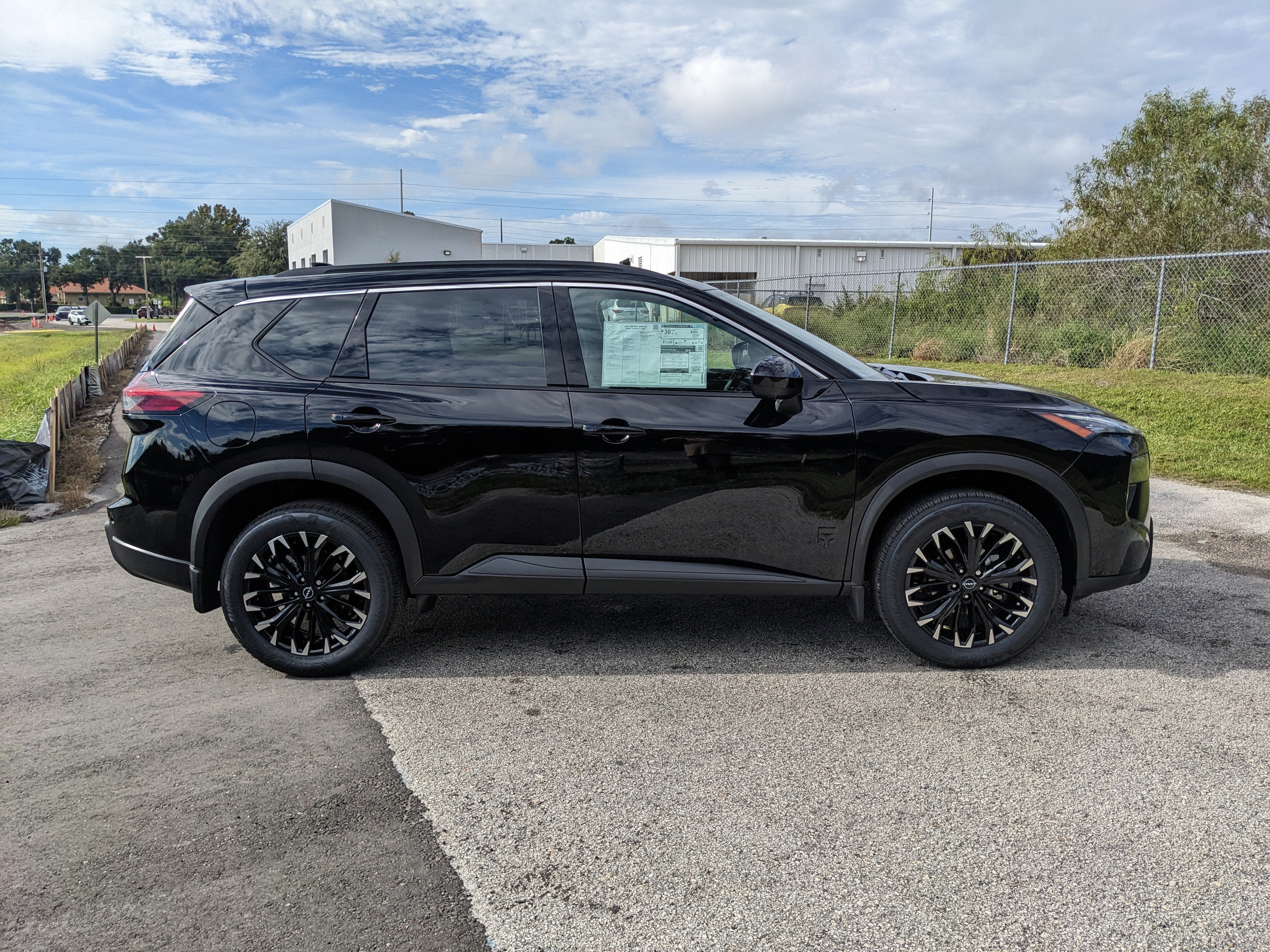 2027 Nissan Rogue Dark Armor