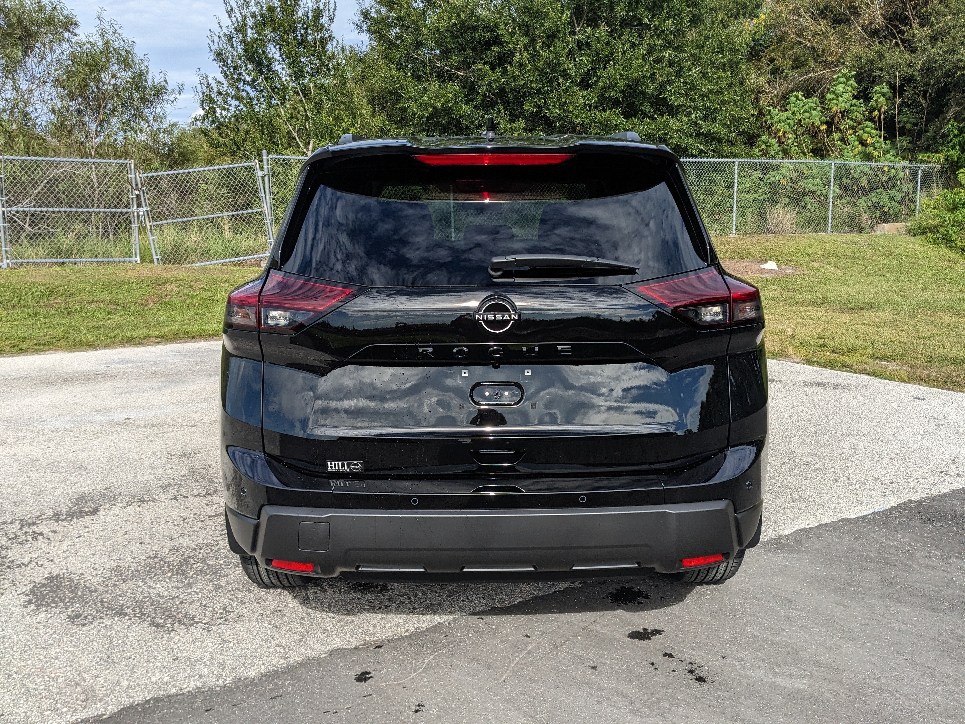 2027 Nissan Rogue Dark Armor