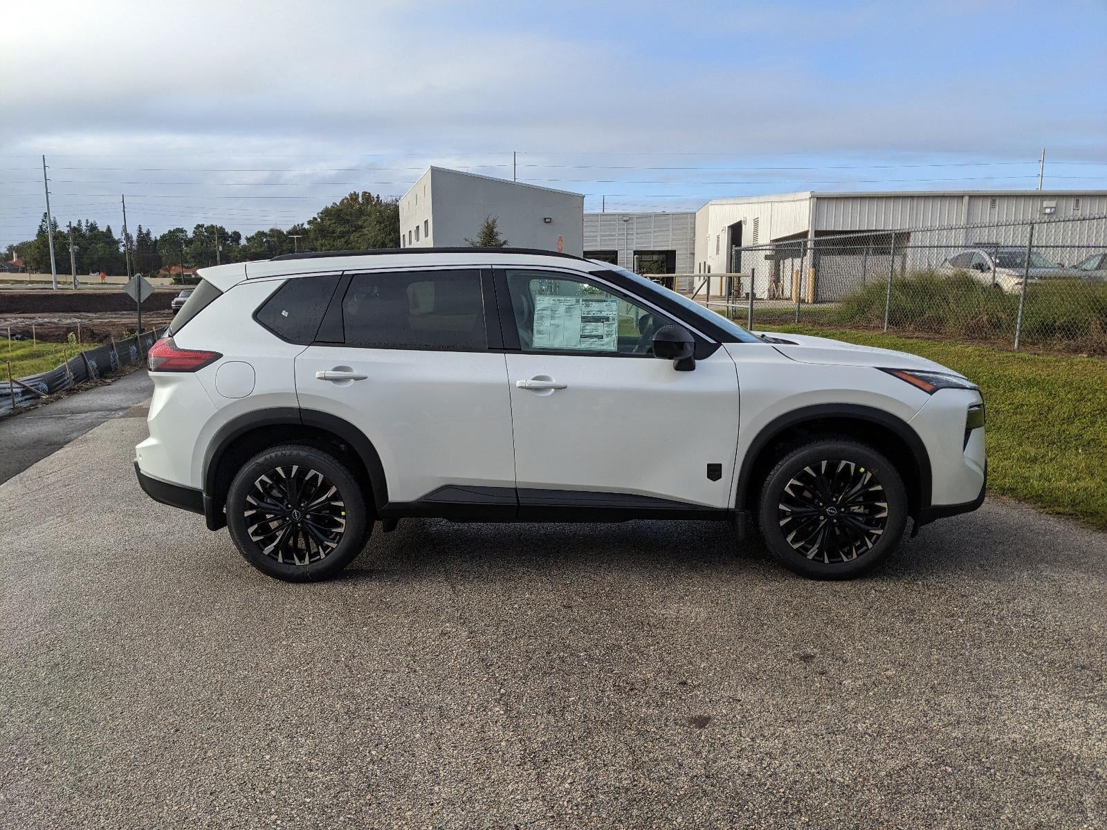 2027 Nissan Rogue Dark Armor