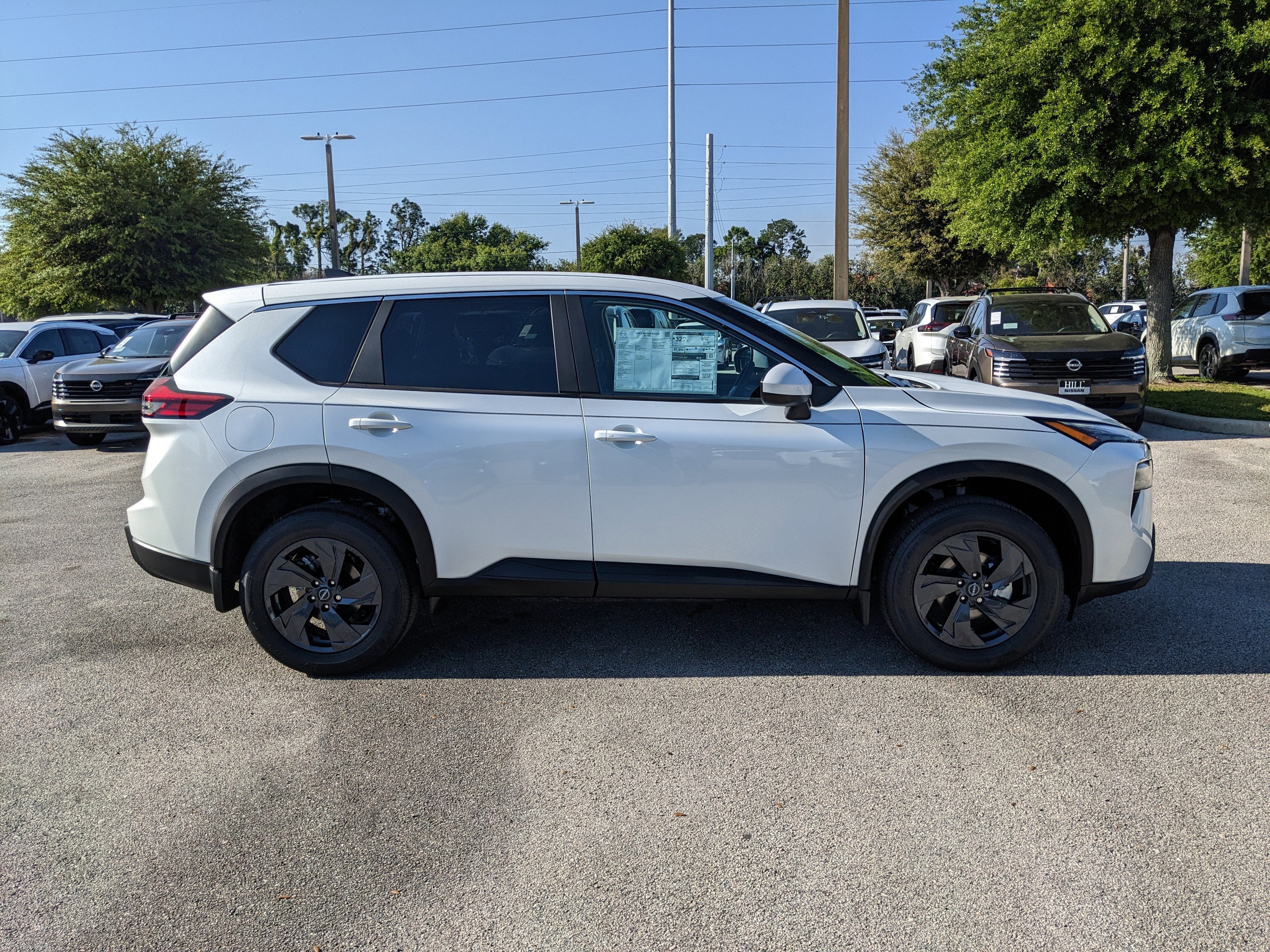 2026 Nissan Rogue SV