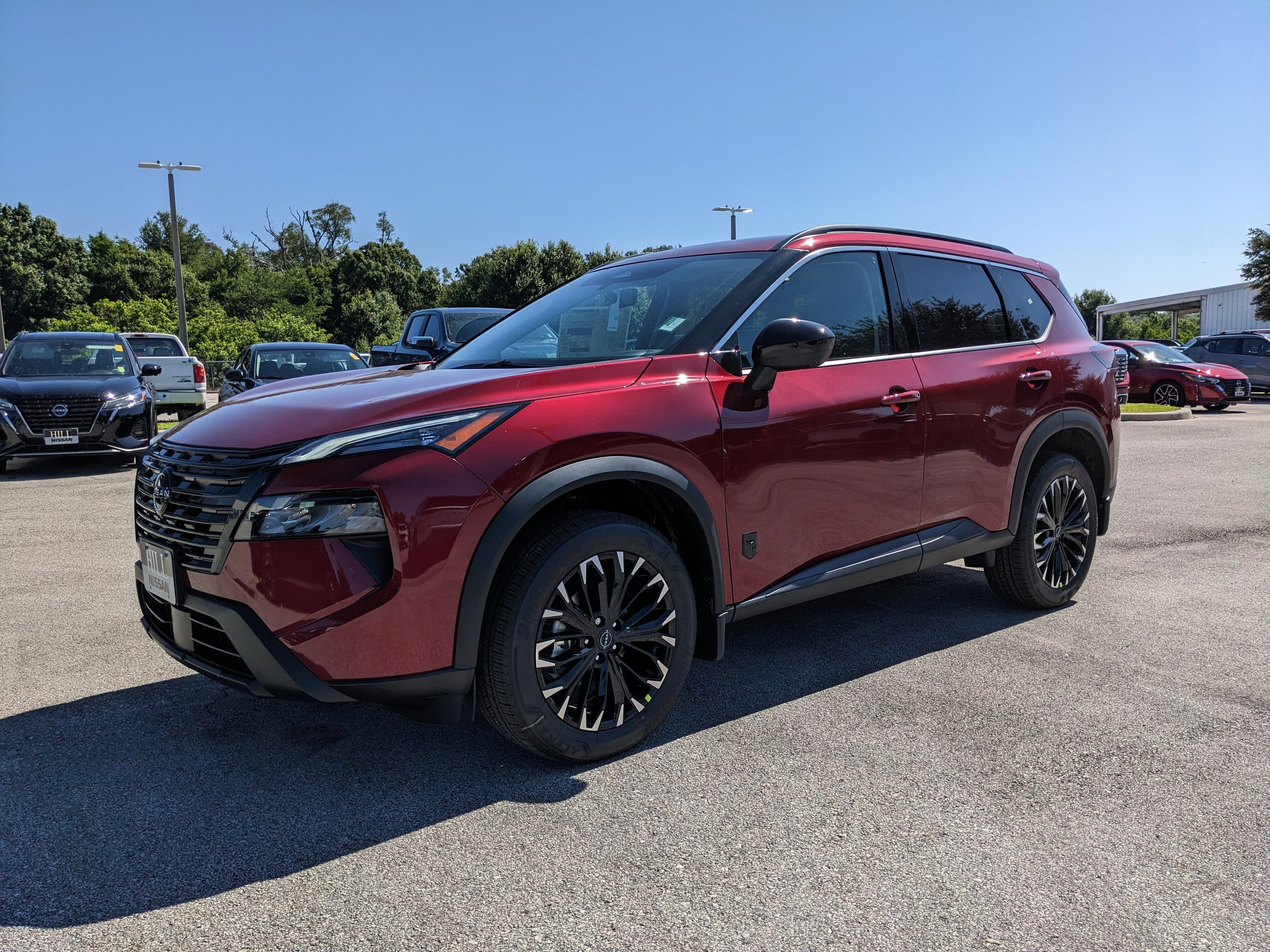 2026 Nissan Rogue Dark Armor