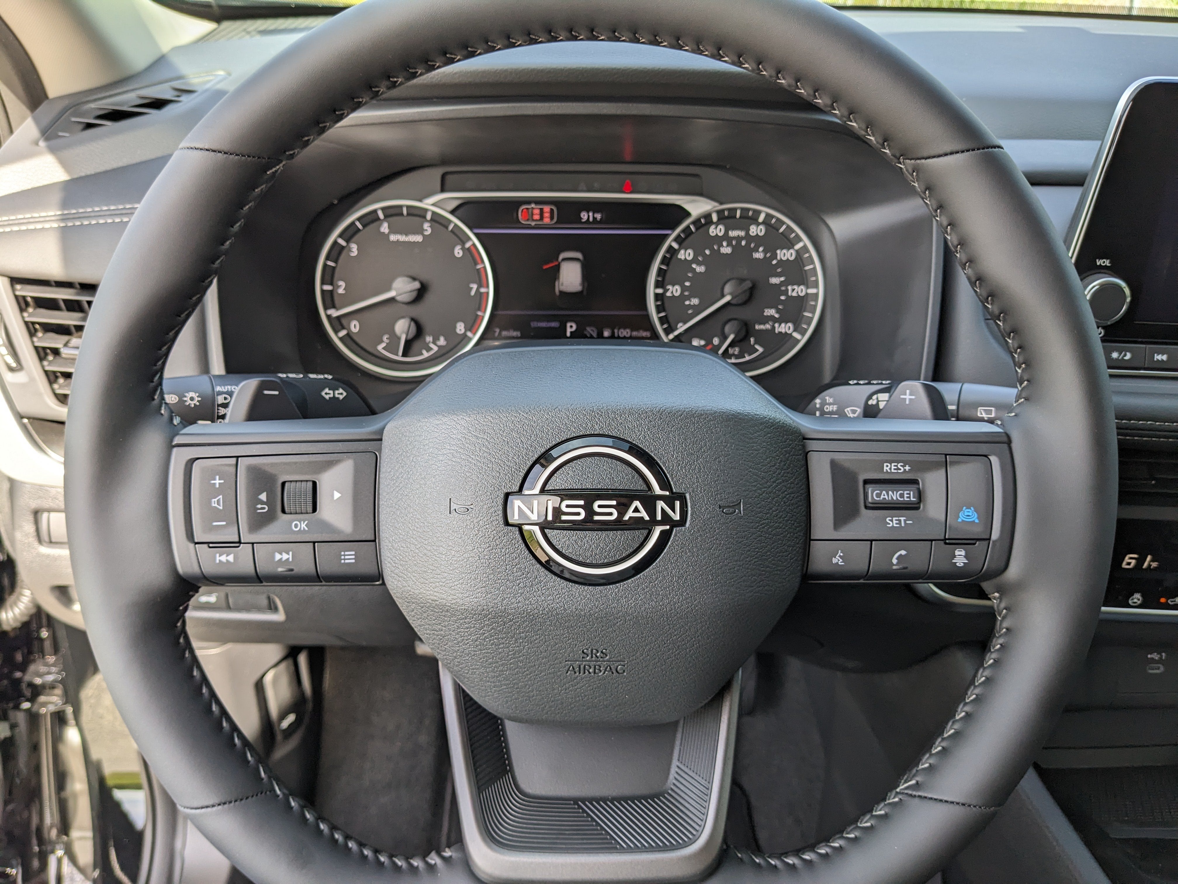 2026 Nissan Rogue Dark Armor