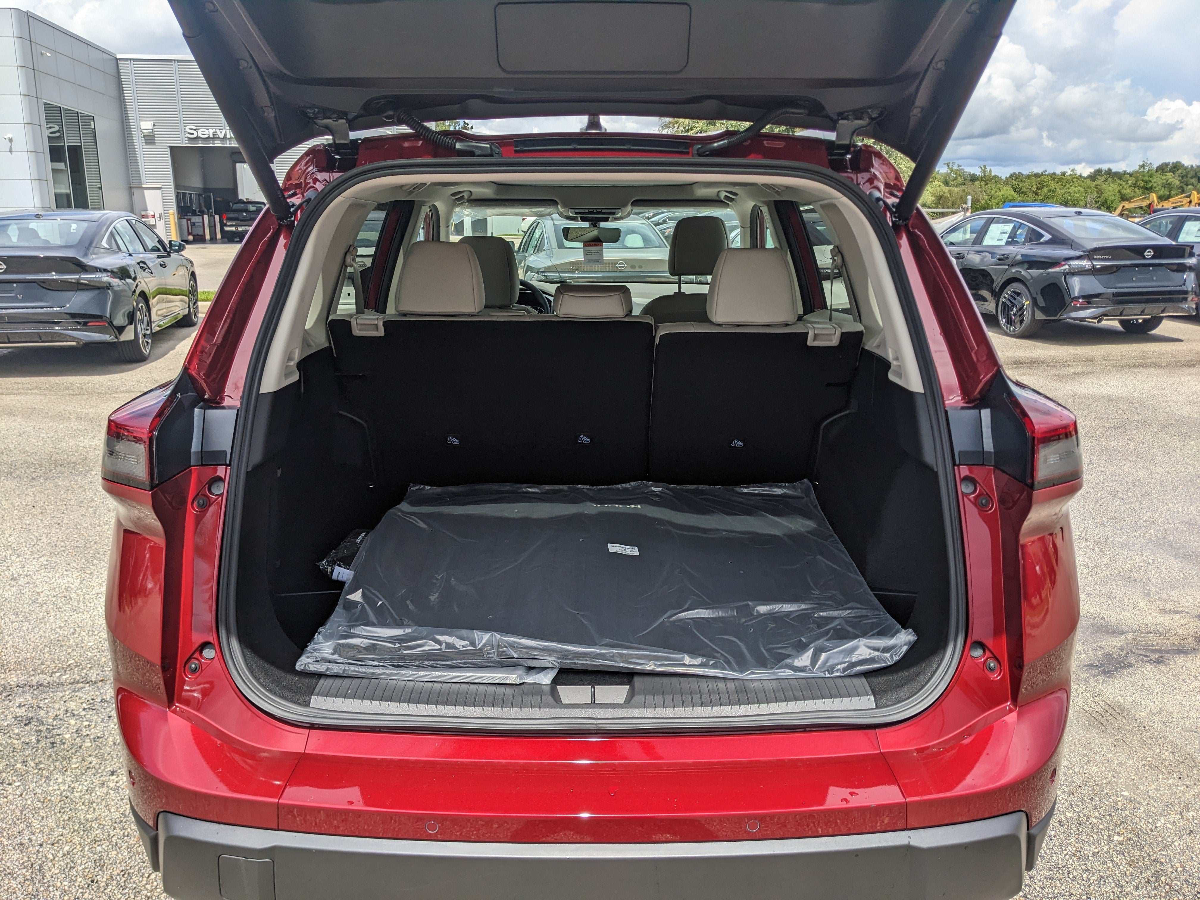 2026 Nissan Rogue Dark Armor