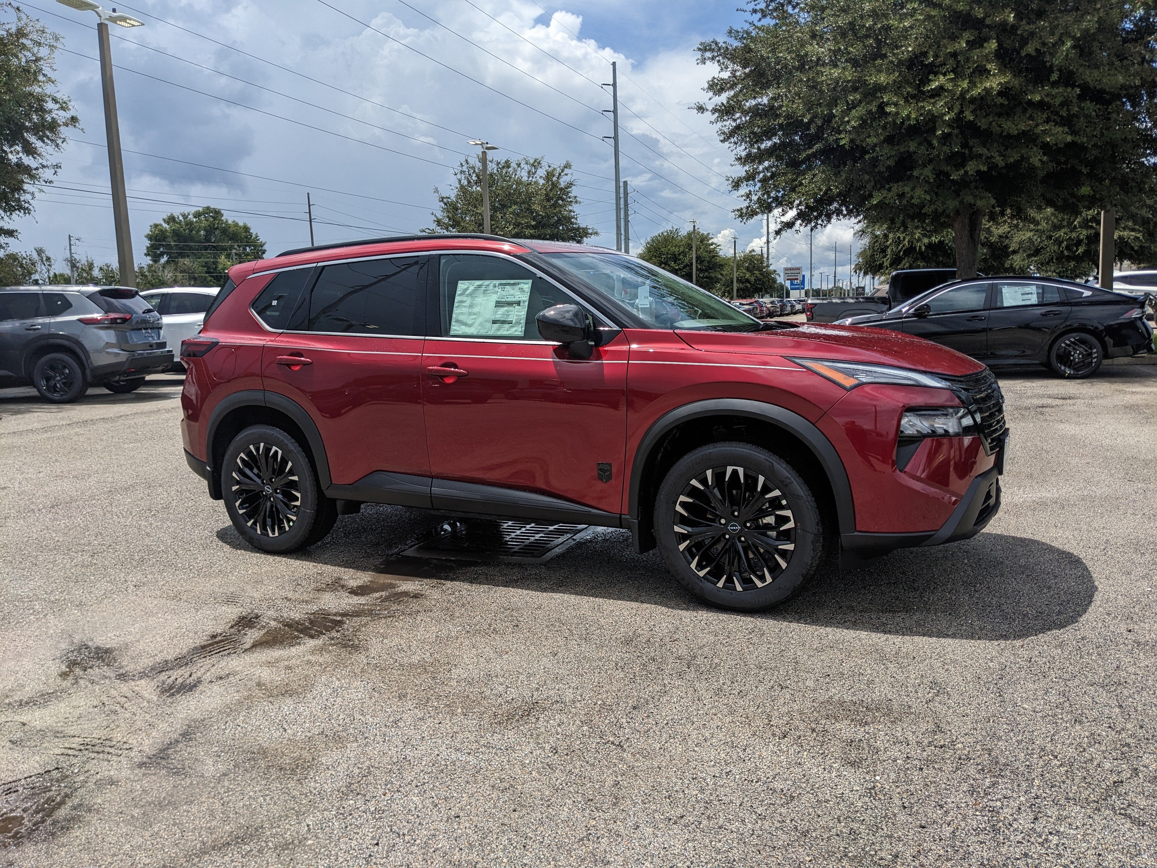 2026 Nissan Rogue Dark Armor