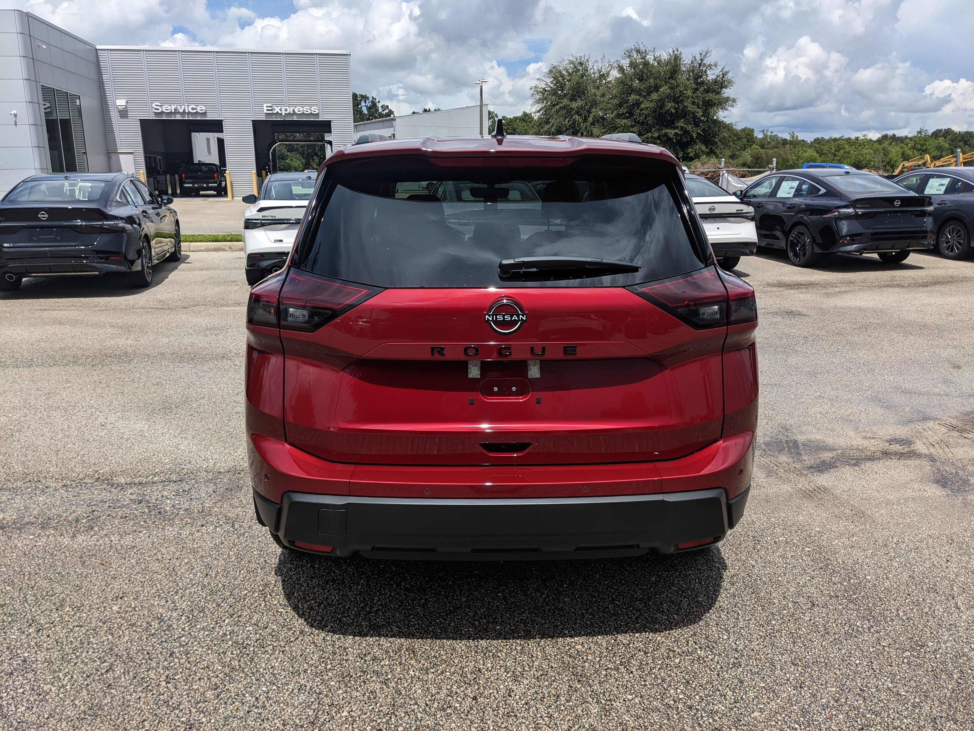 2026 Nissan Rogue Dark Armor
