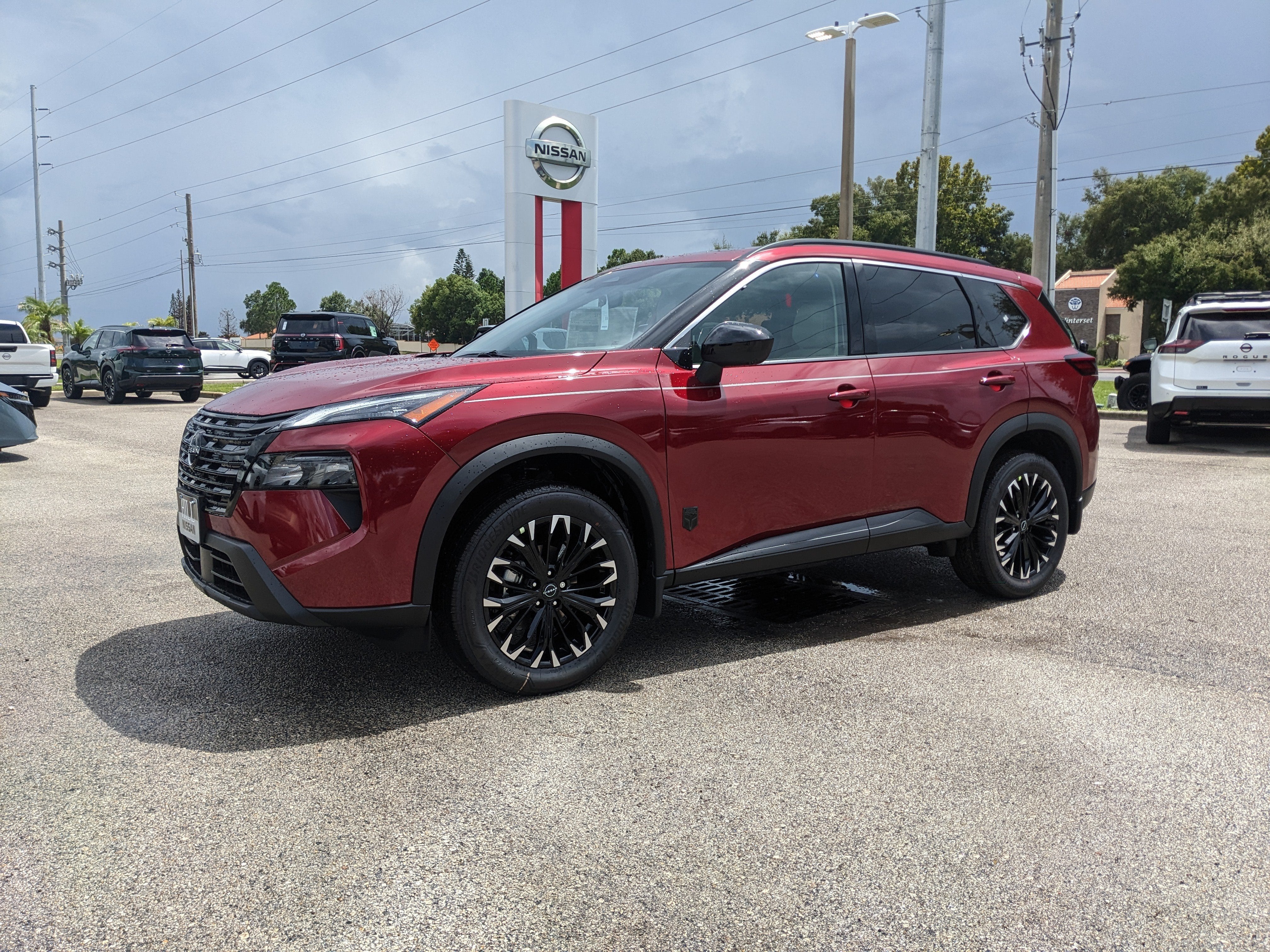 2026 Nissan Rogue Dark Armor