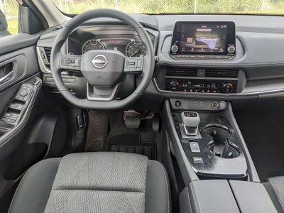 2027 Nissan Rogue SV