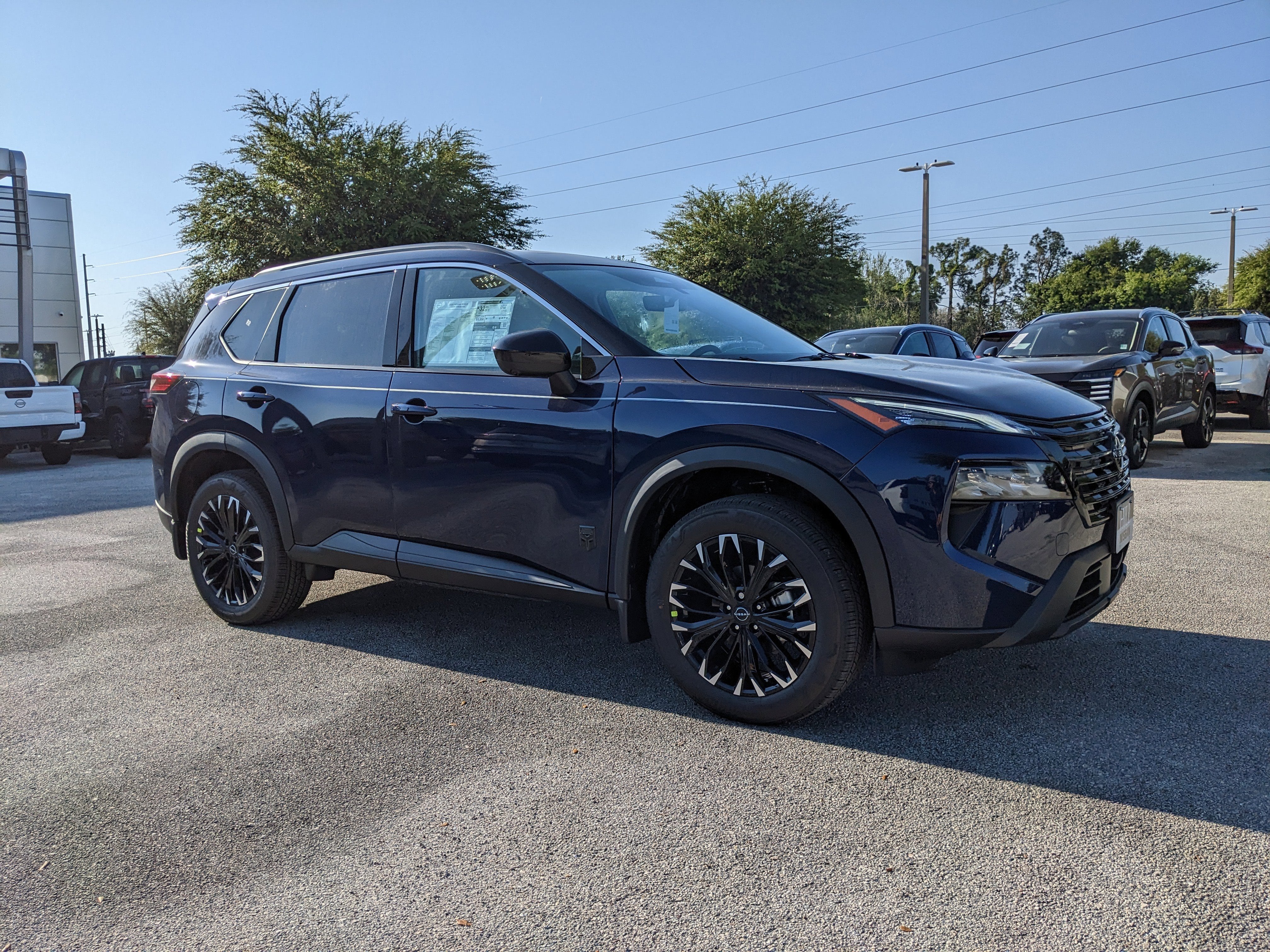 2026 Nissan Rogue Dark Armor