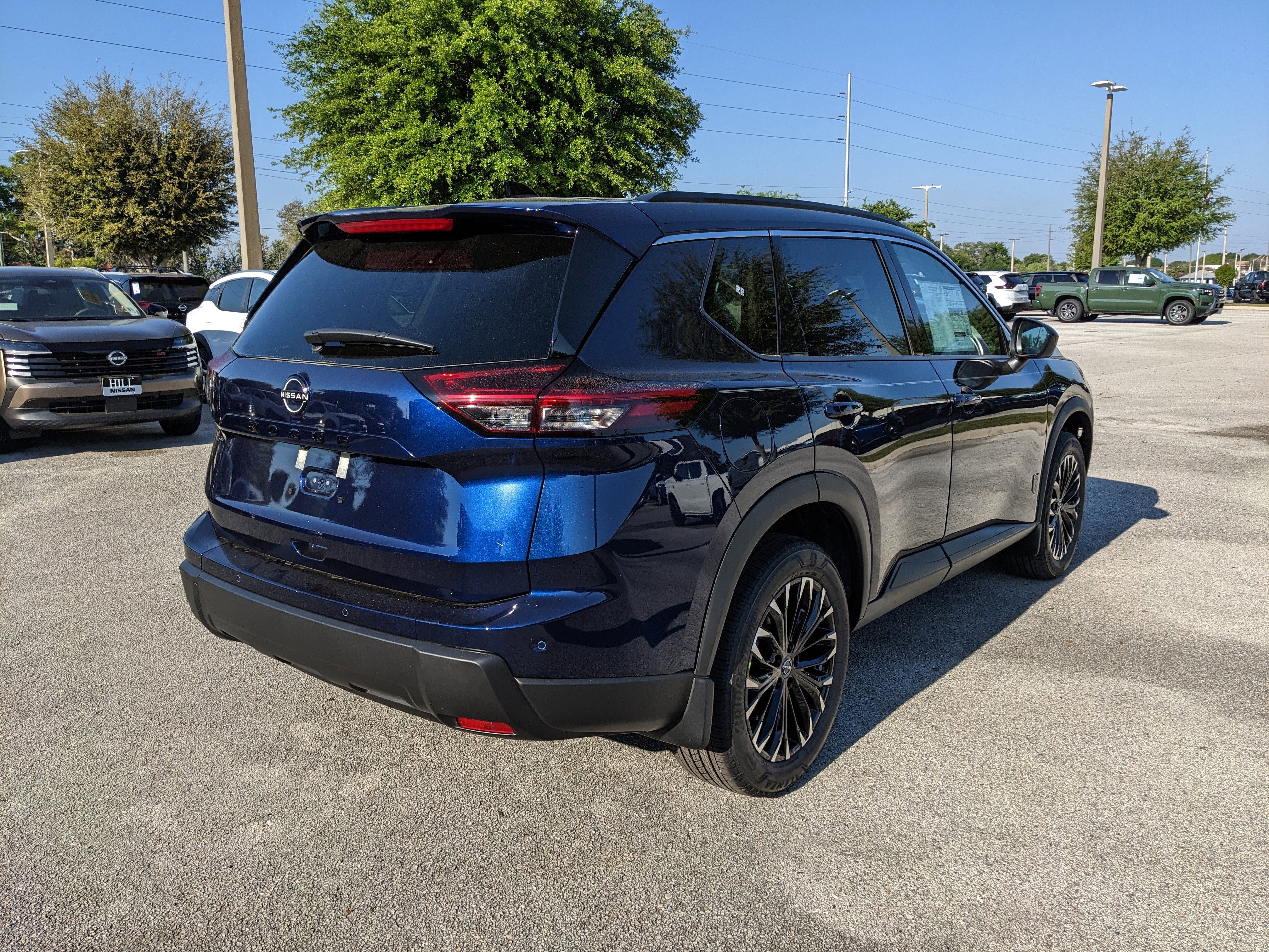 2026 Nissan Rogue Dark Armor
