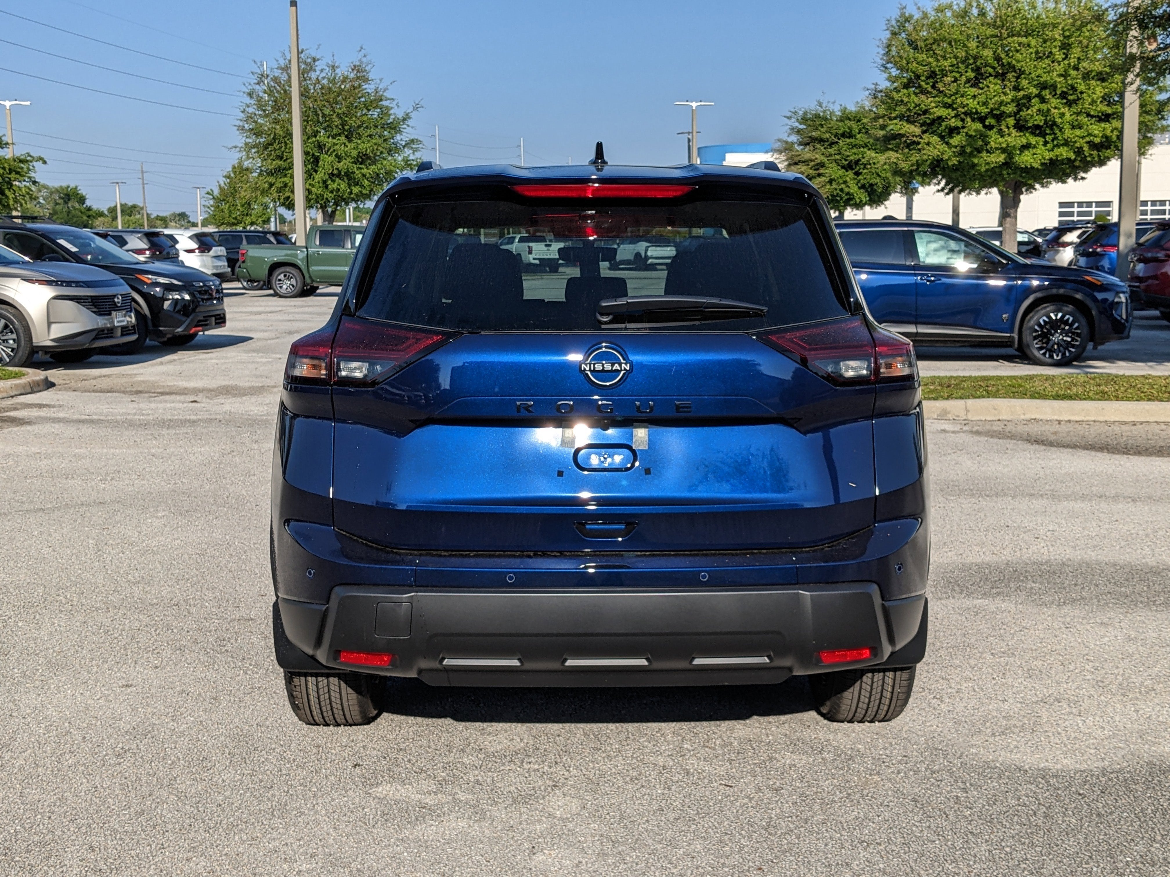 2026 Nissan Rogue Dark Armor