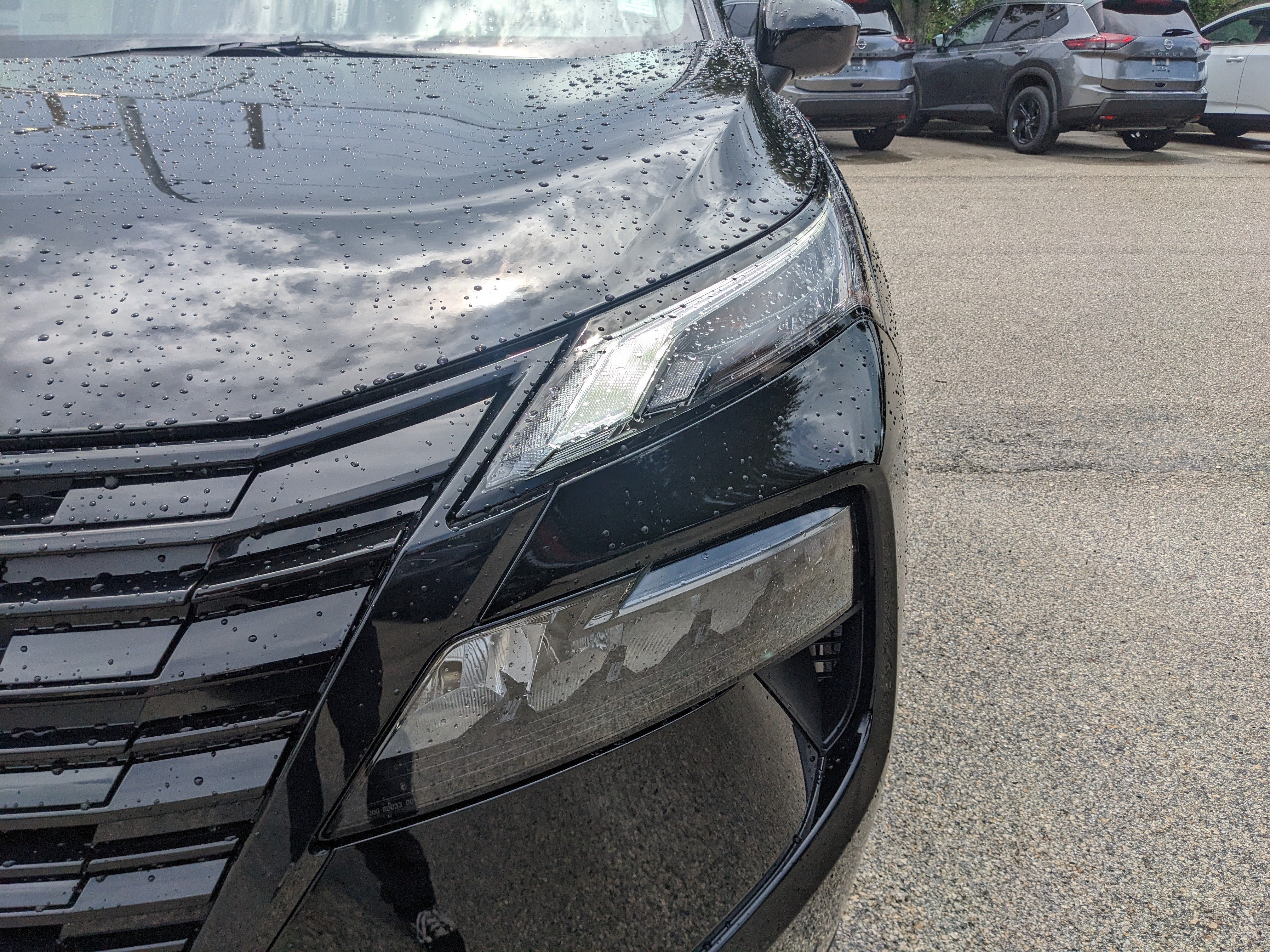 2026 Nissan Rogue Dark Armor