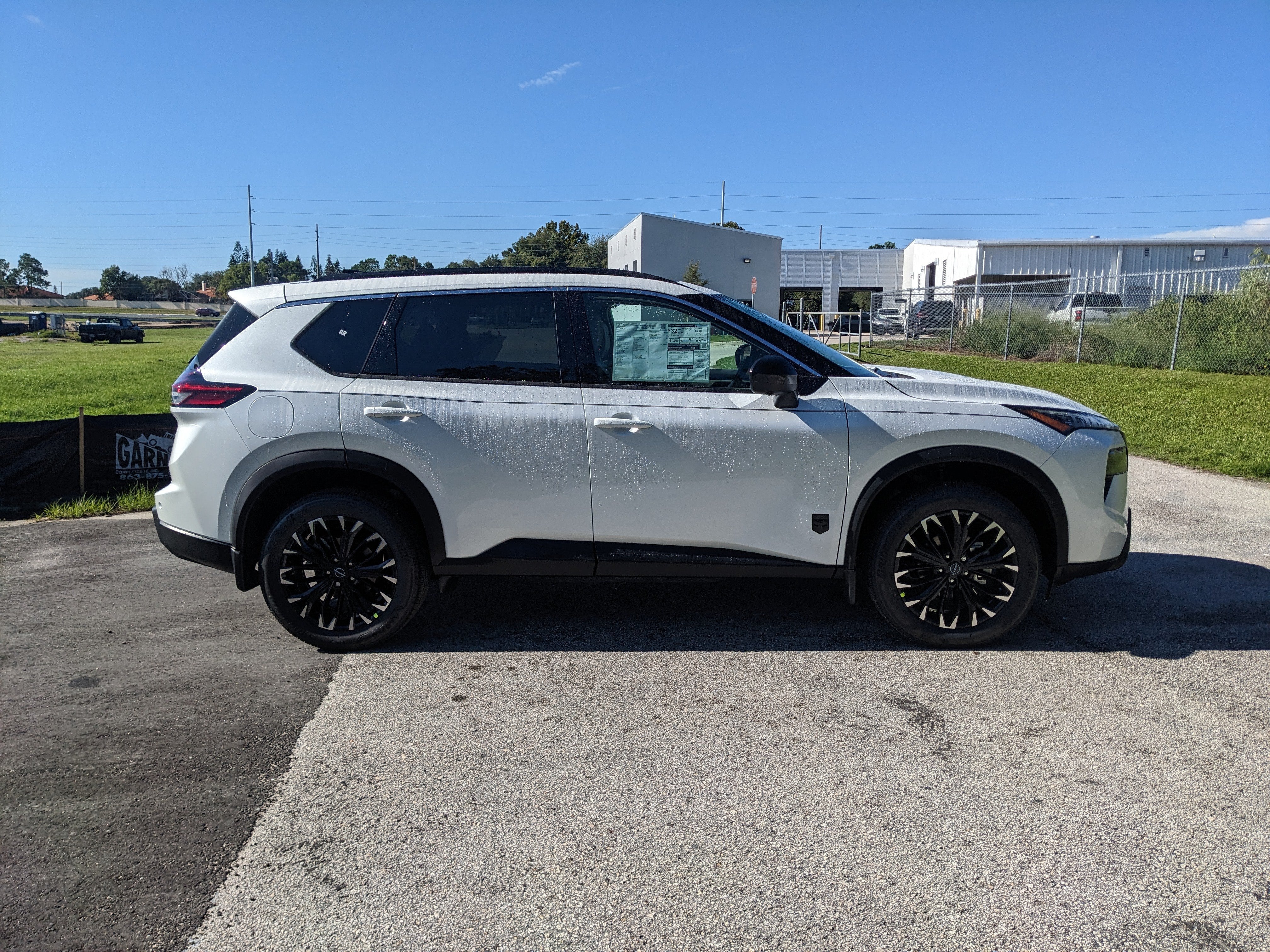 2026 Nissan Rogue Dark Armor