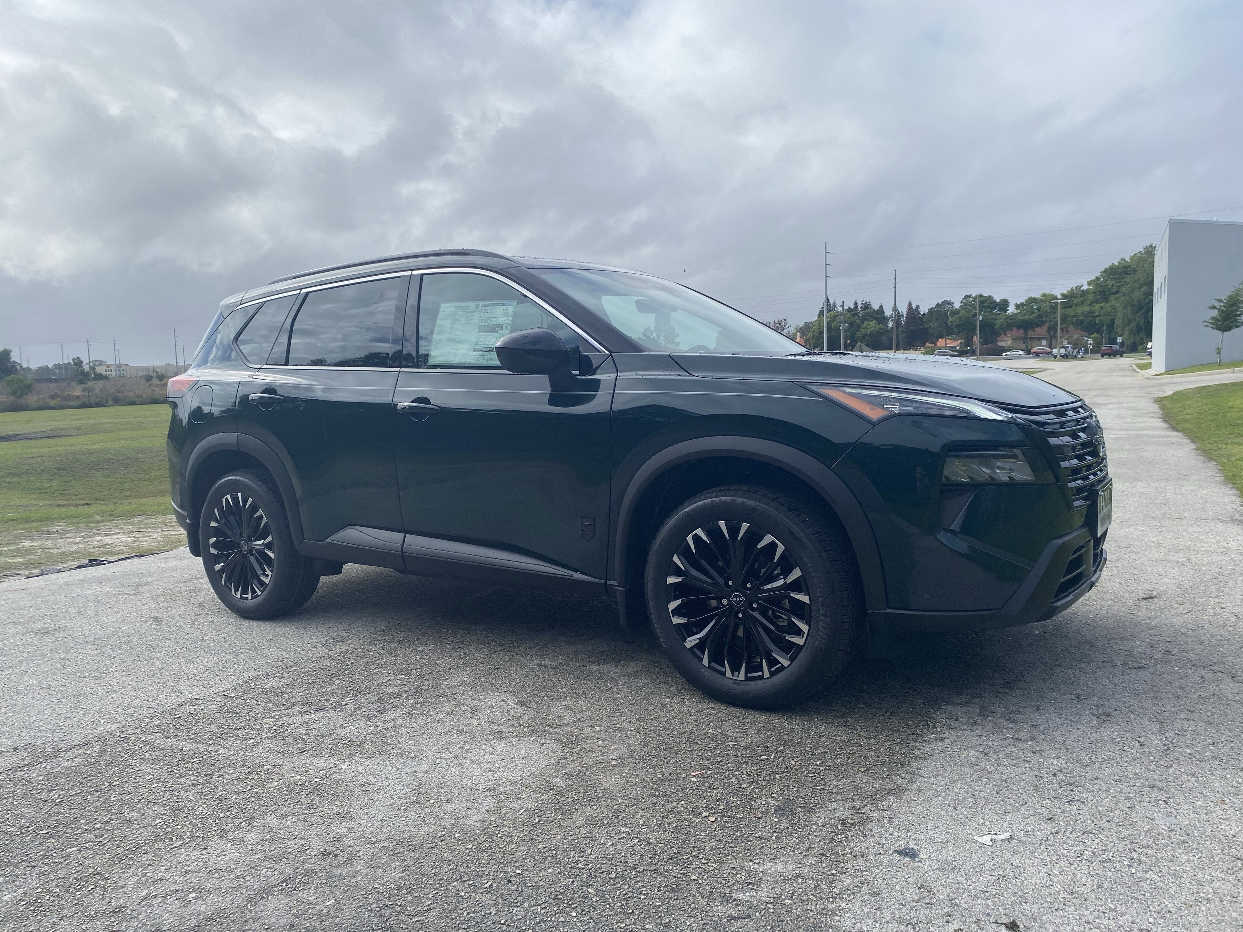 2026 Nissan Rogue Dark Armor