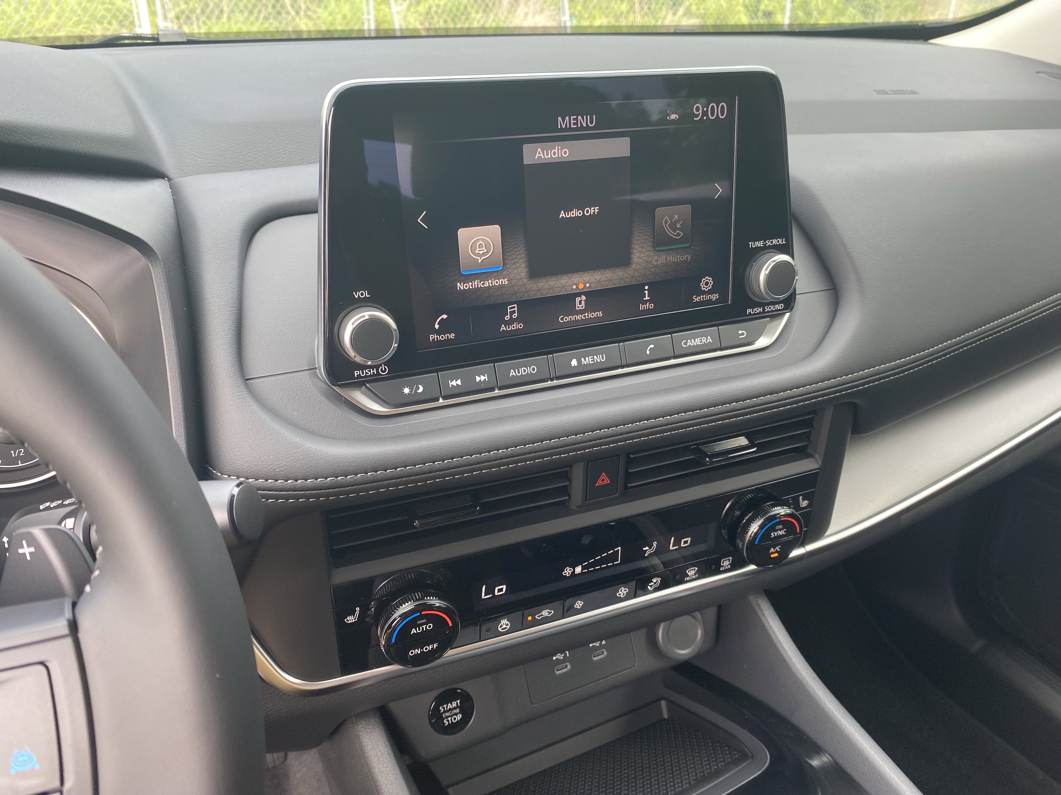 2026 Nissan Rogue Dark Armor