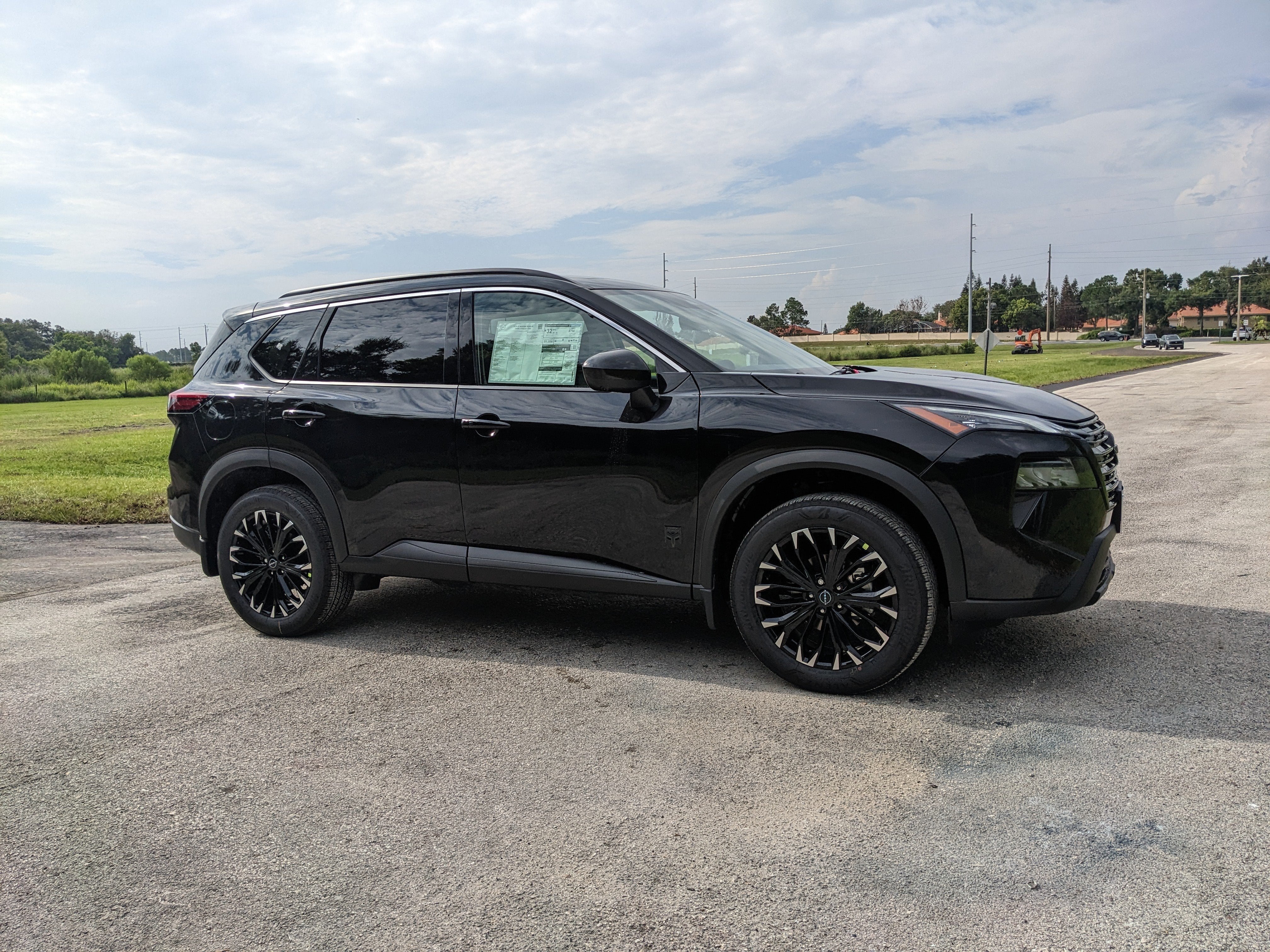 2026 Nissan Rogue Dark Armor