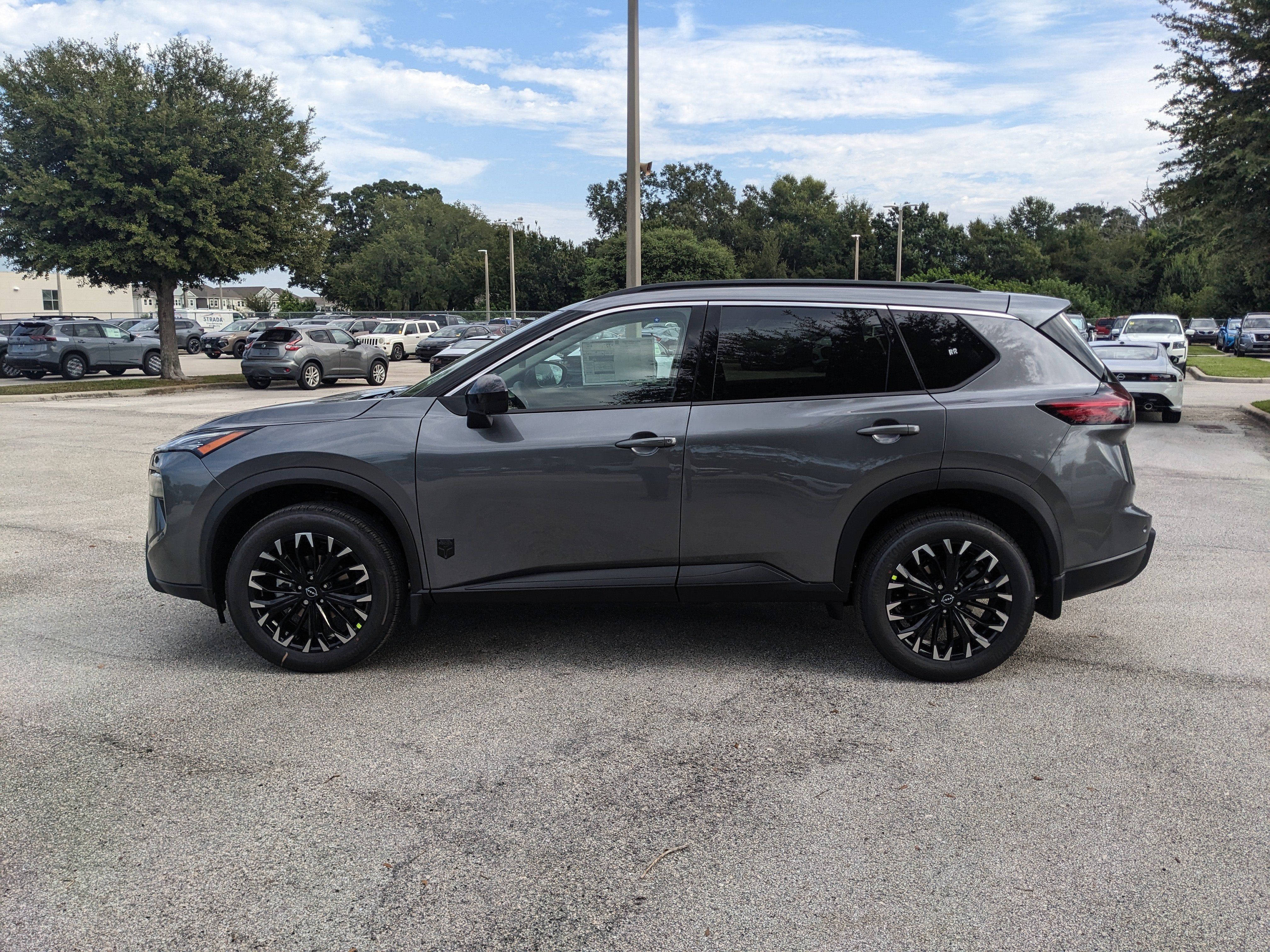 2026 Nissan Rogue Dark Armor