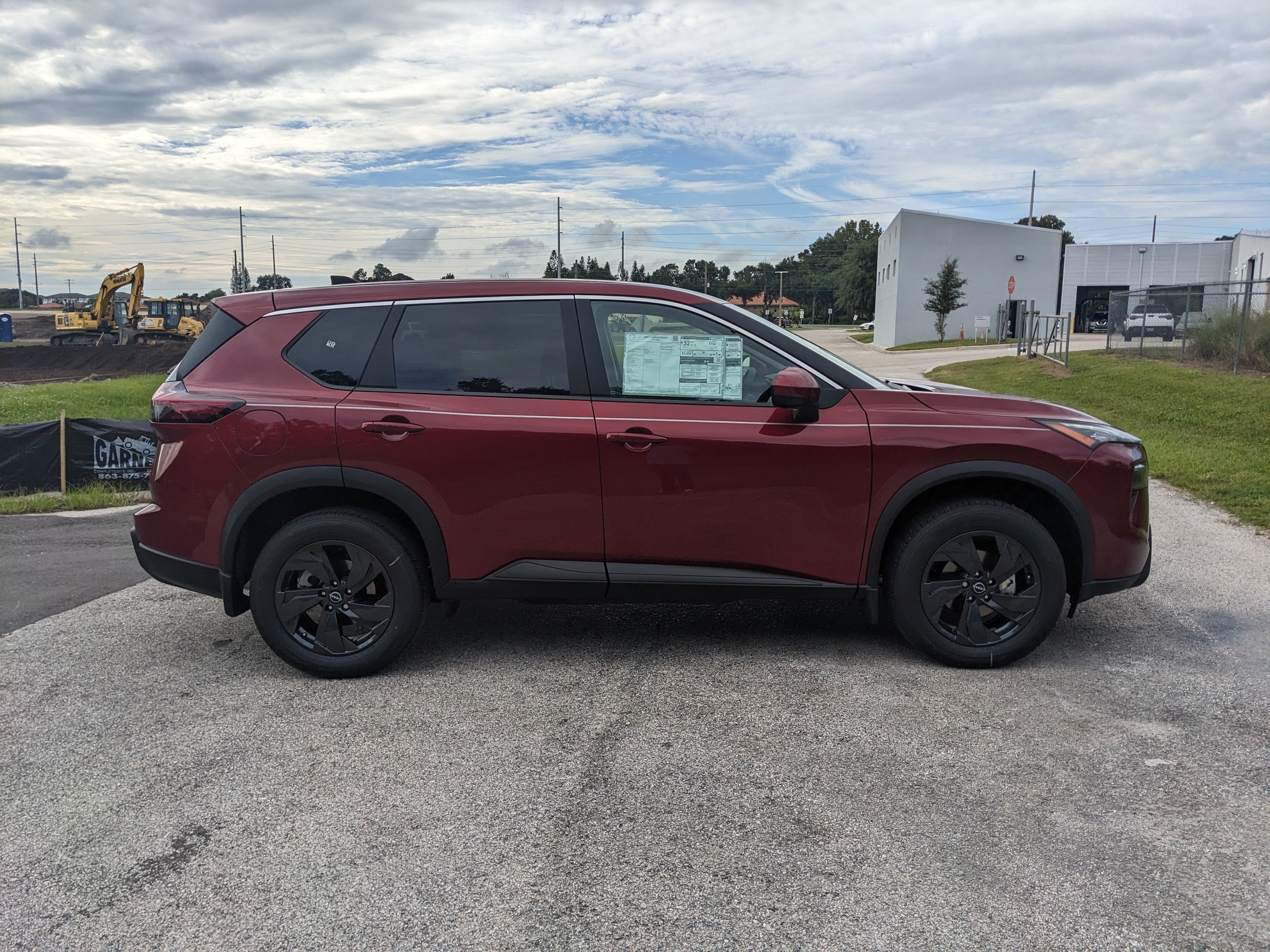 2026 Nissan Rogue SV
