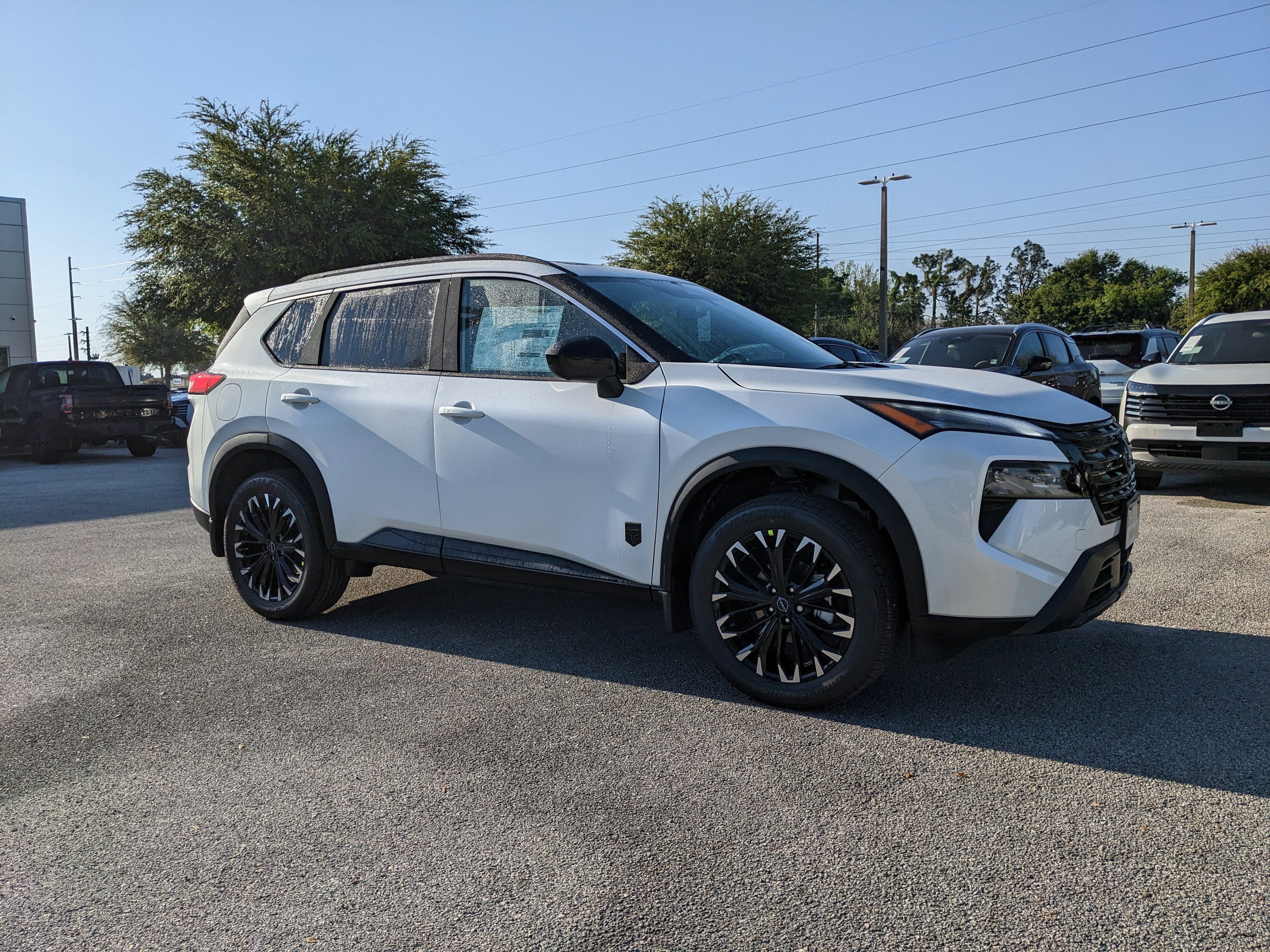 2026 Nissan Rogue Dark Armor