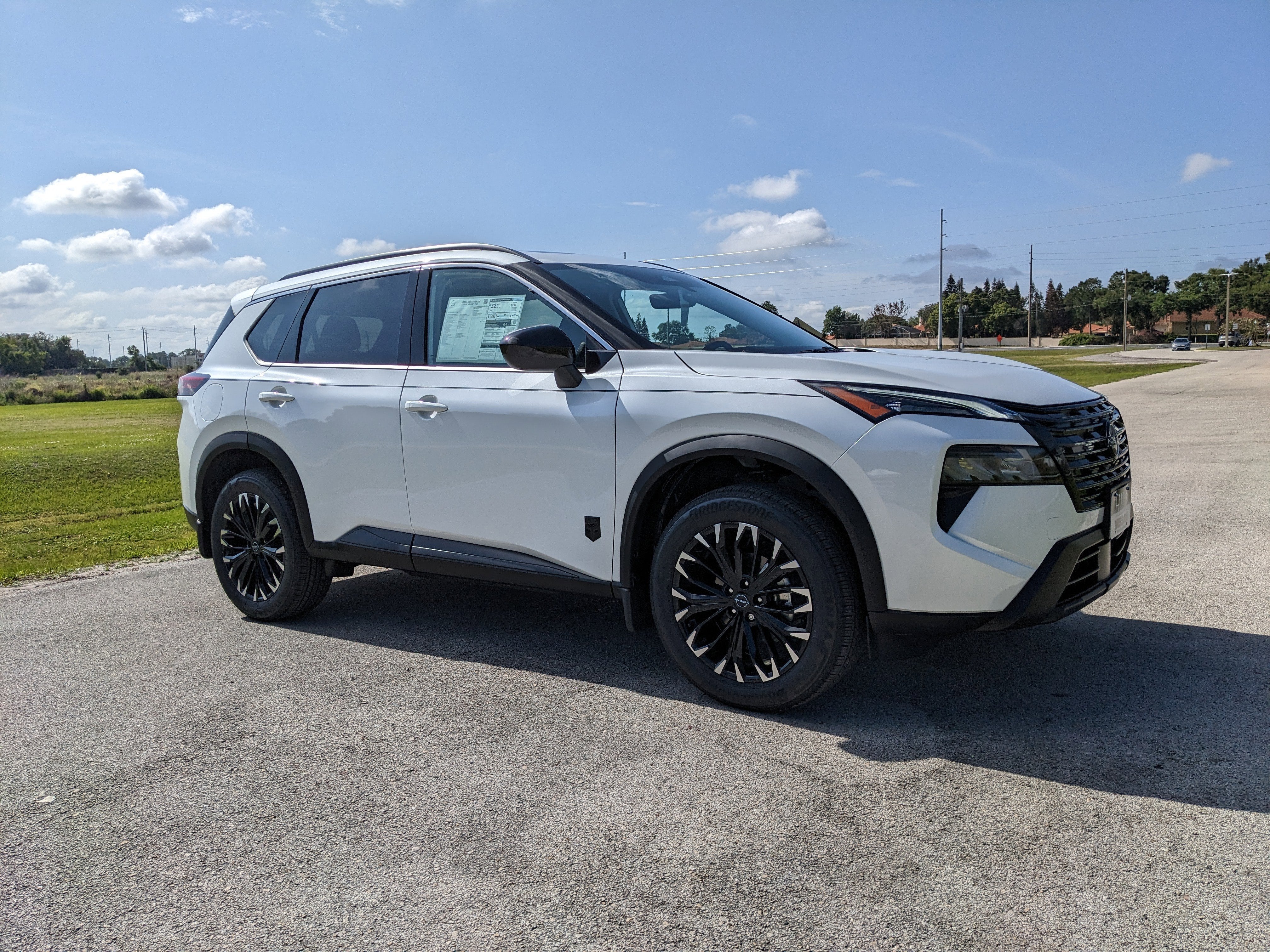 2026 Nissan Rogue Dark Armor