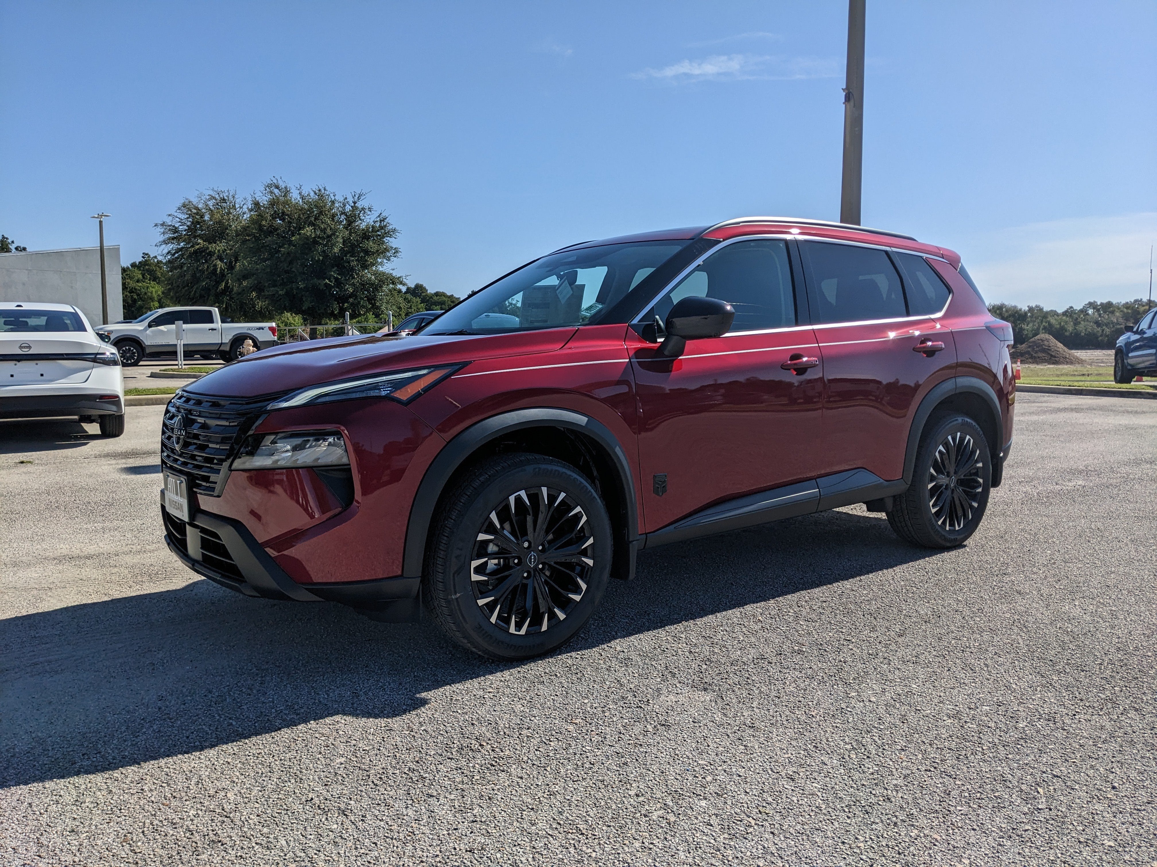 2026 Nissan Rogue Dark Armor