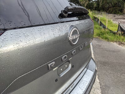 2027 Nissan Rogue SV