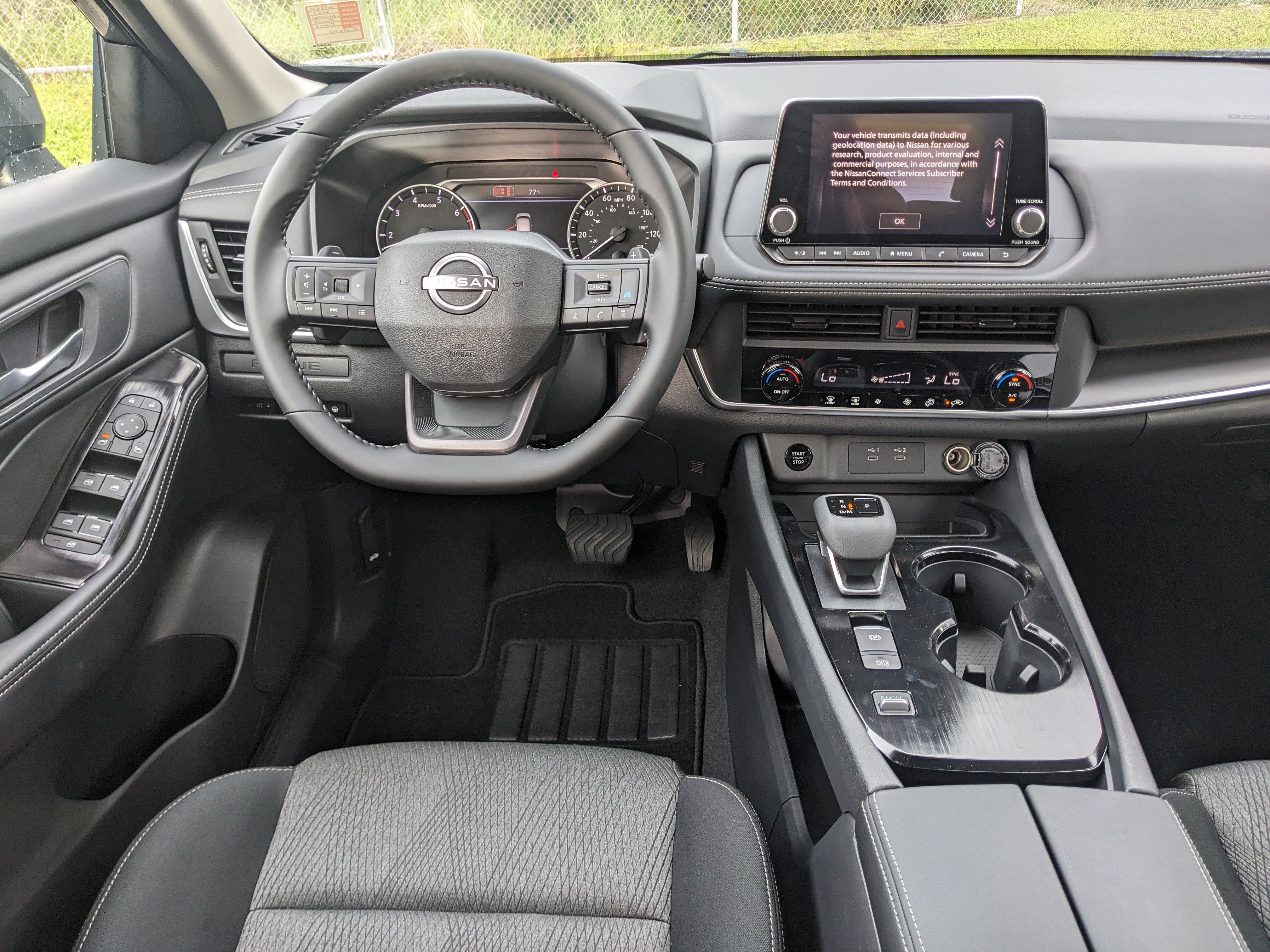 2027 Nissan Rogue SV