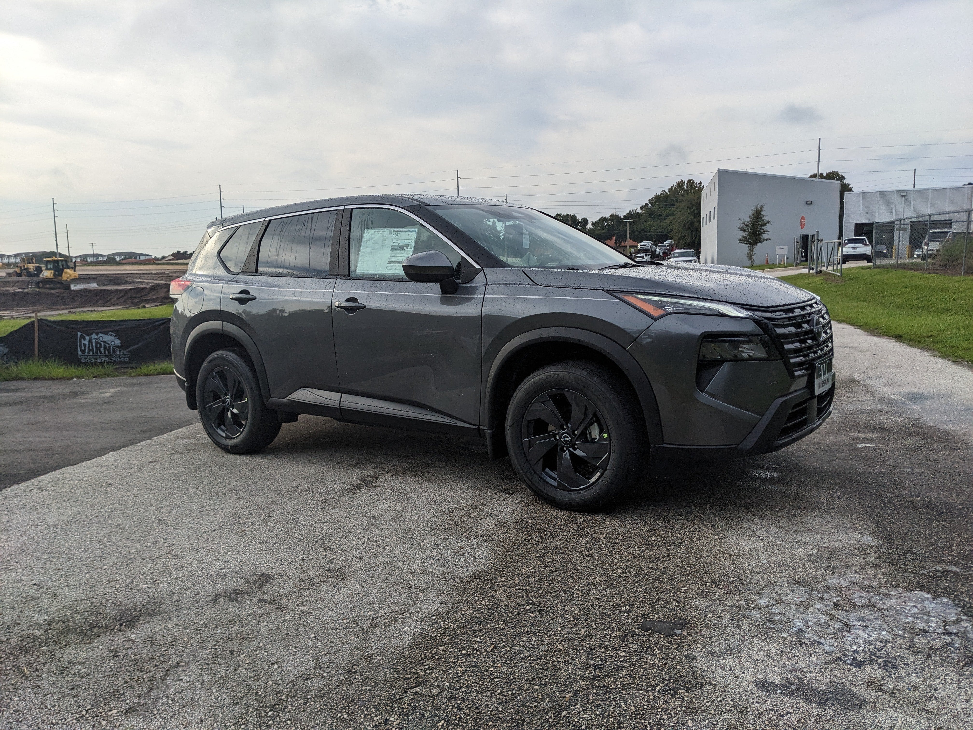 2027 Nissan Rogue SV