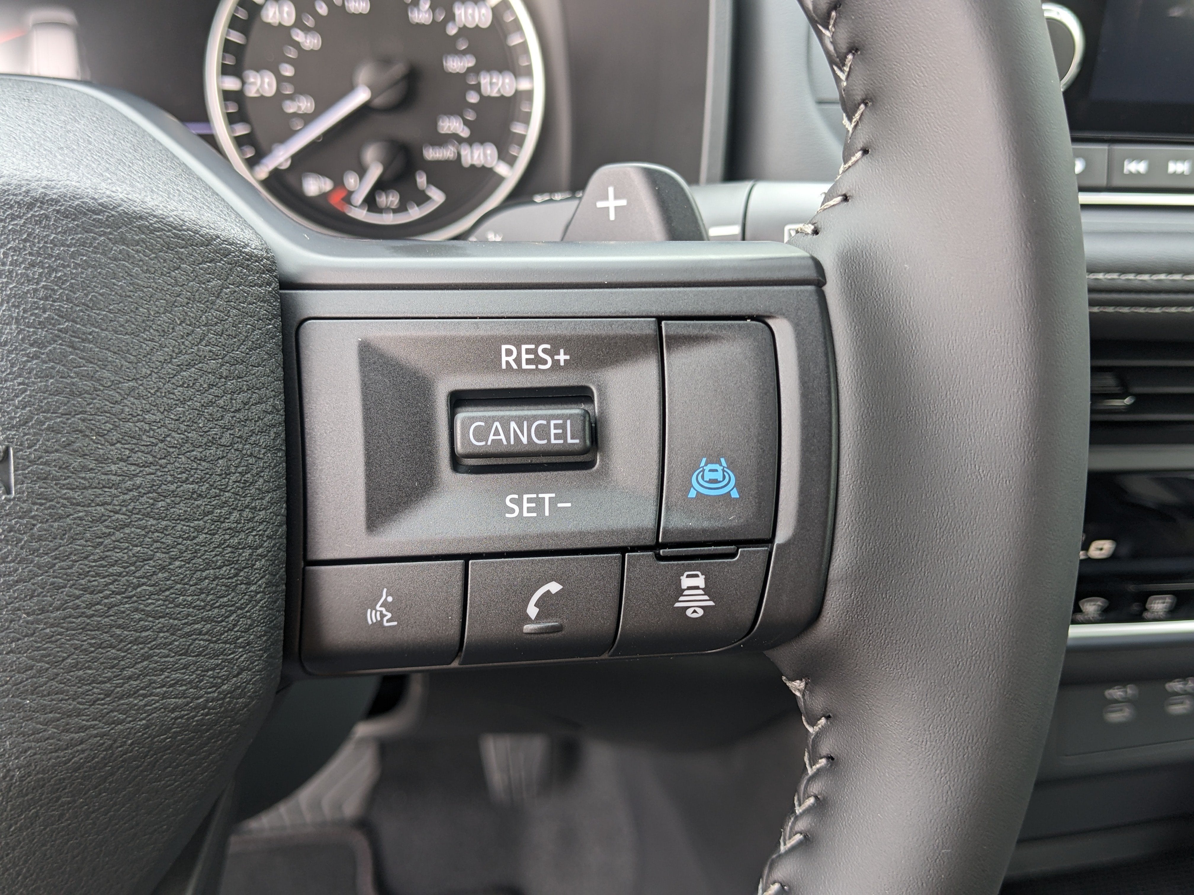 2027 Nissan Rogue SV