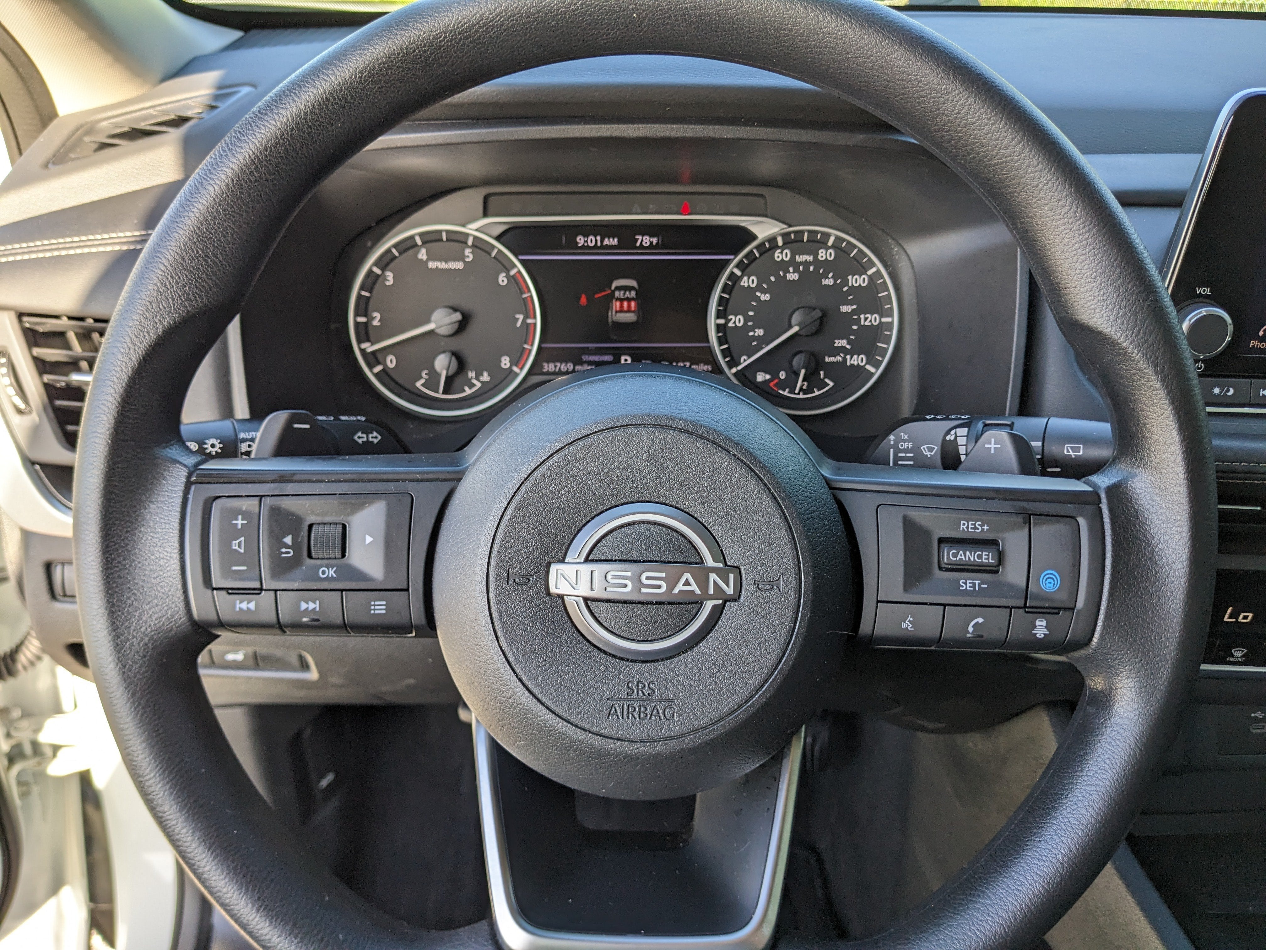 2024 Nissan Rogue SV