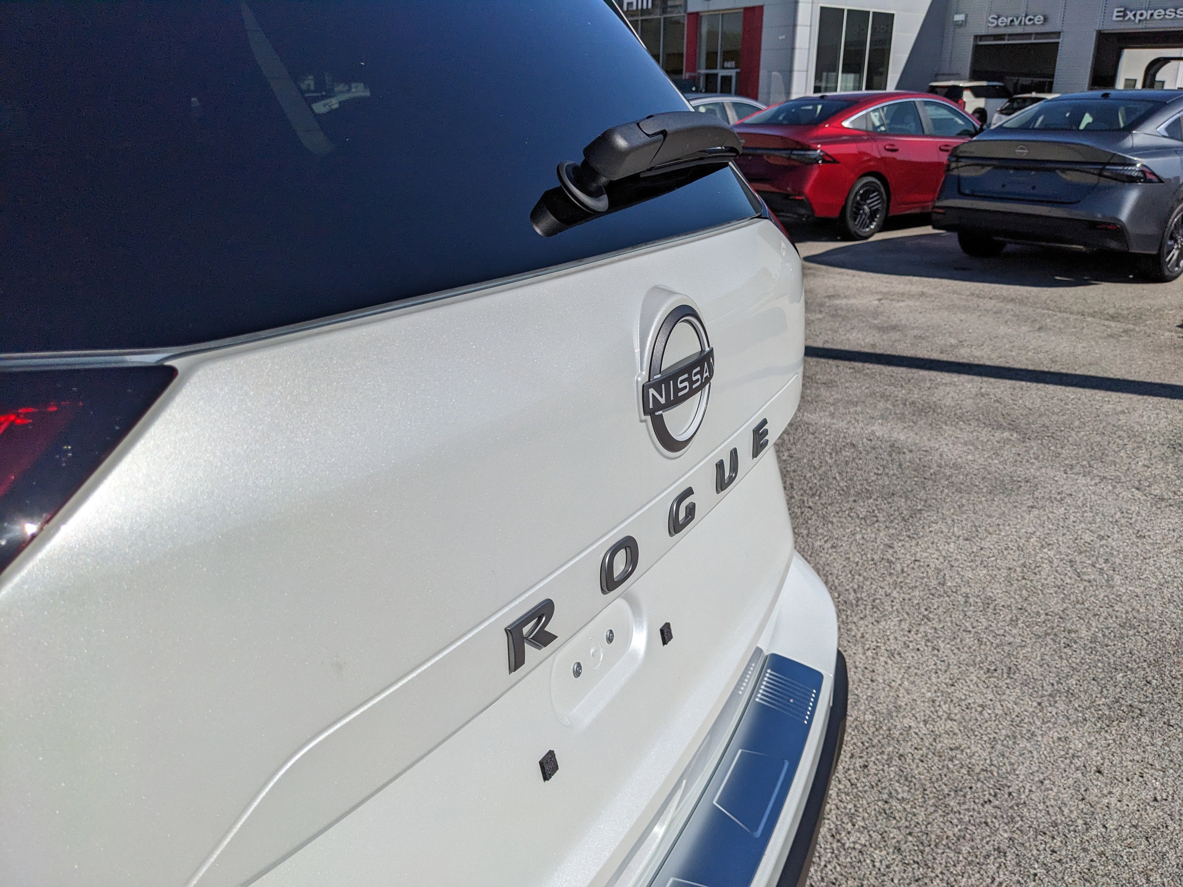 2026 Nissan Rogue SV