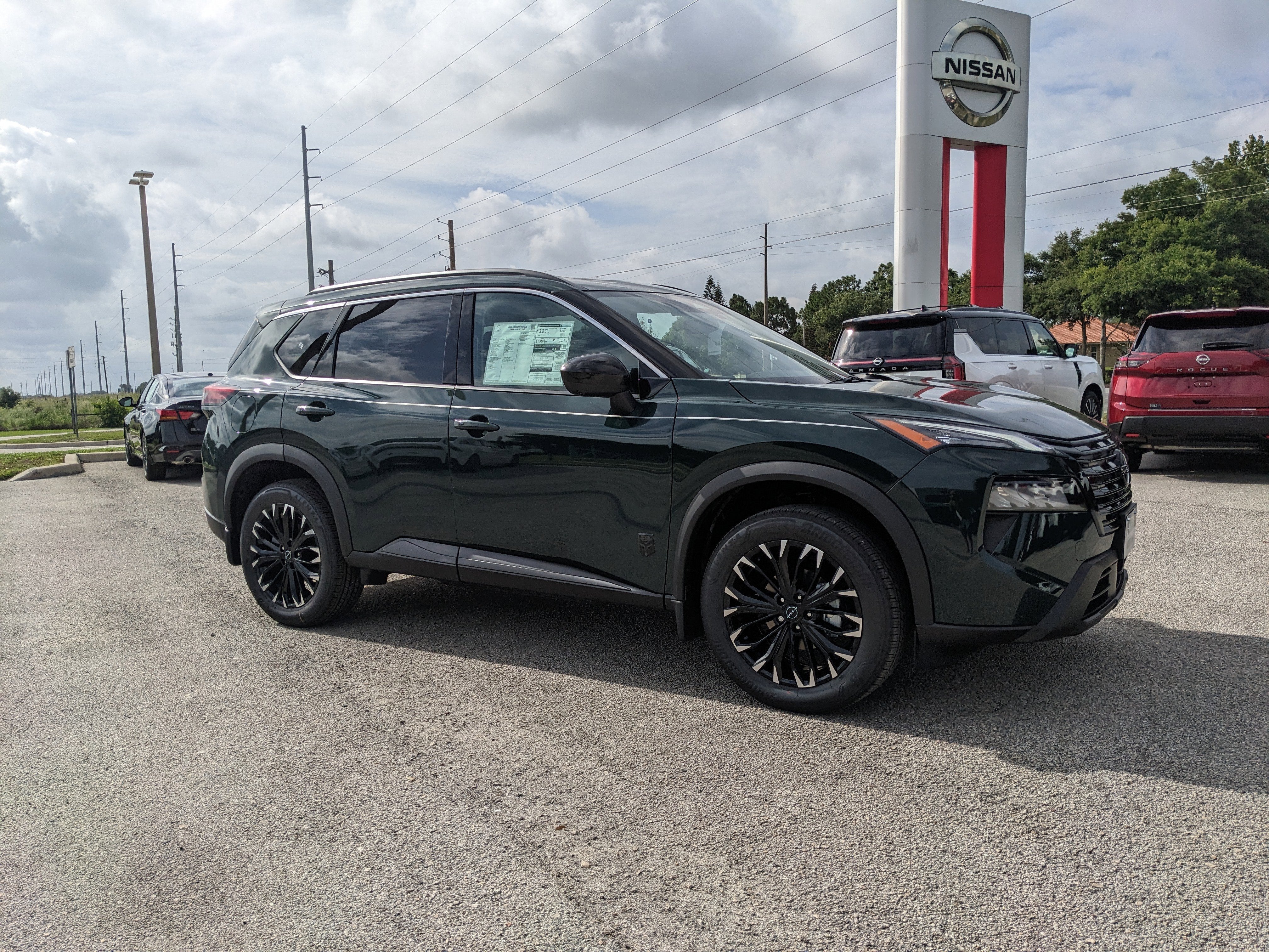 2026 Nissan Rogue Dark Armor