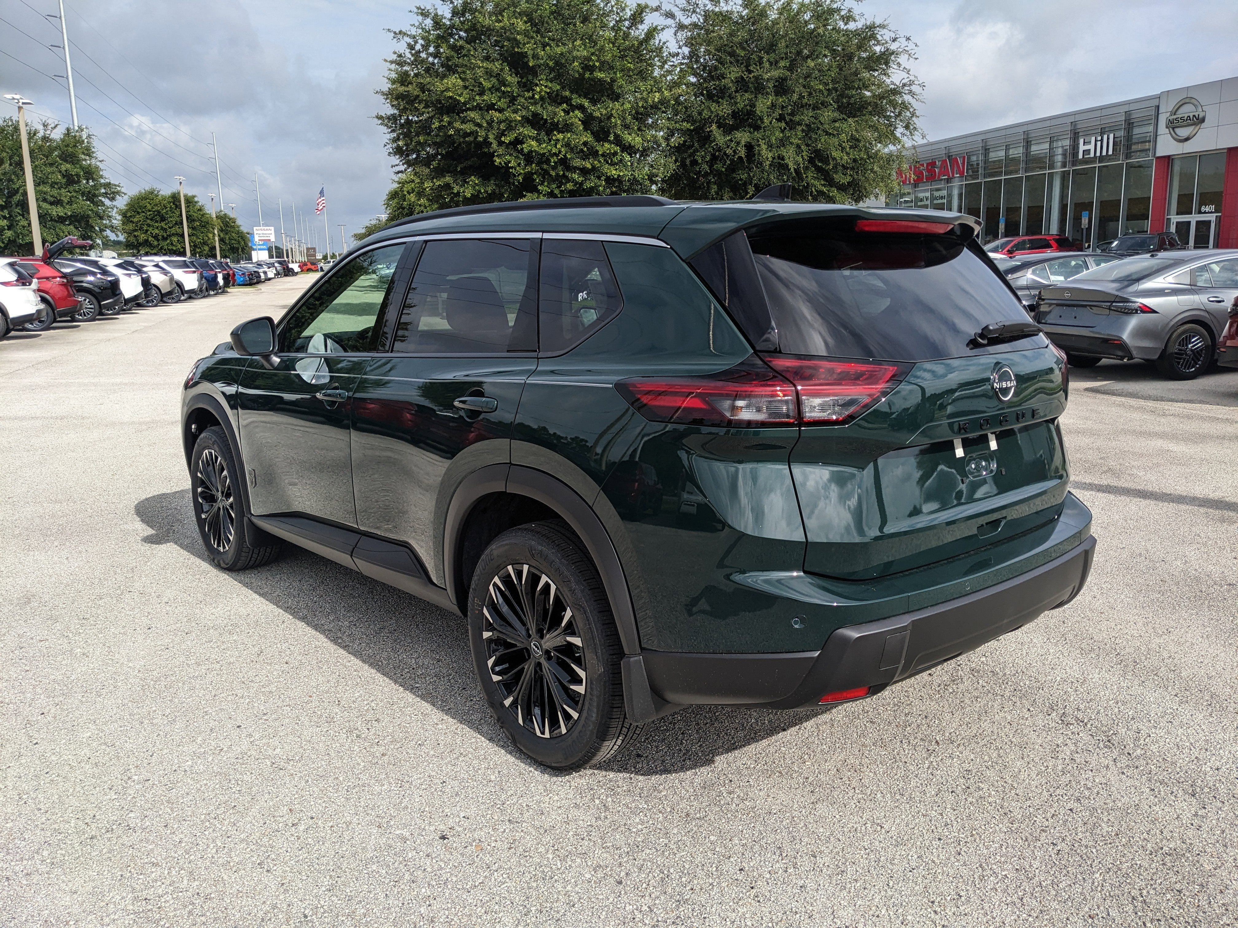 2026 Nissan Rogue Dark Armor