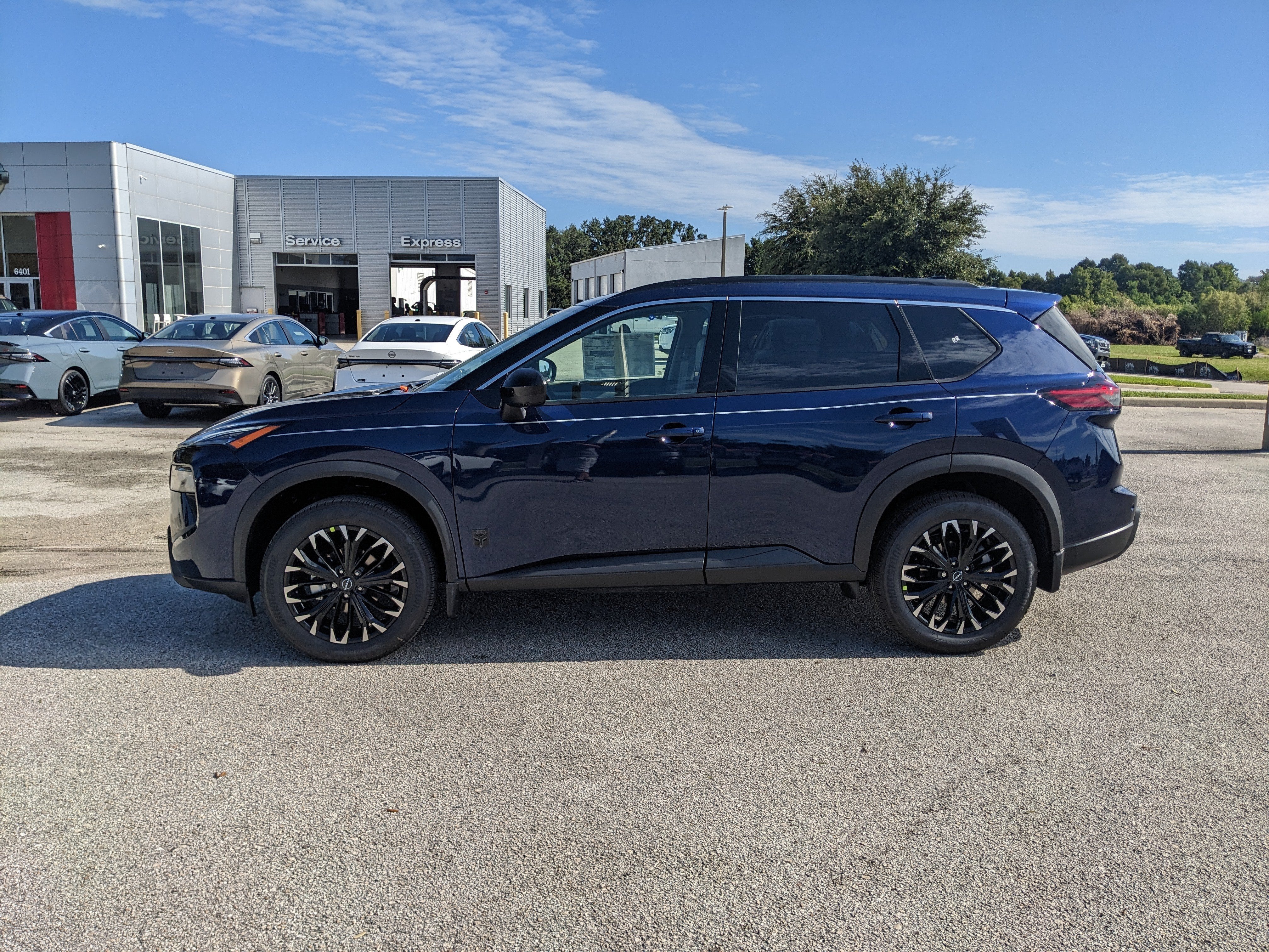 2026 Nissan Rogue Dark Armor