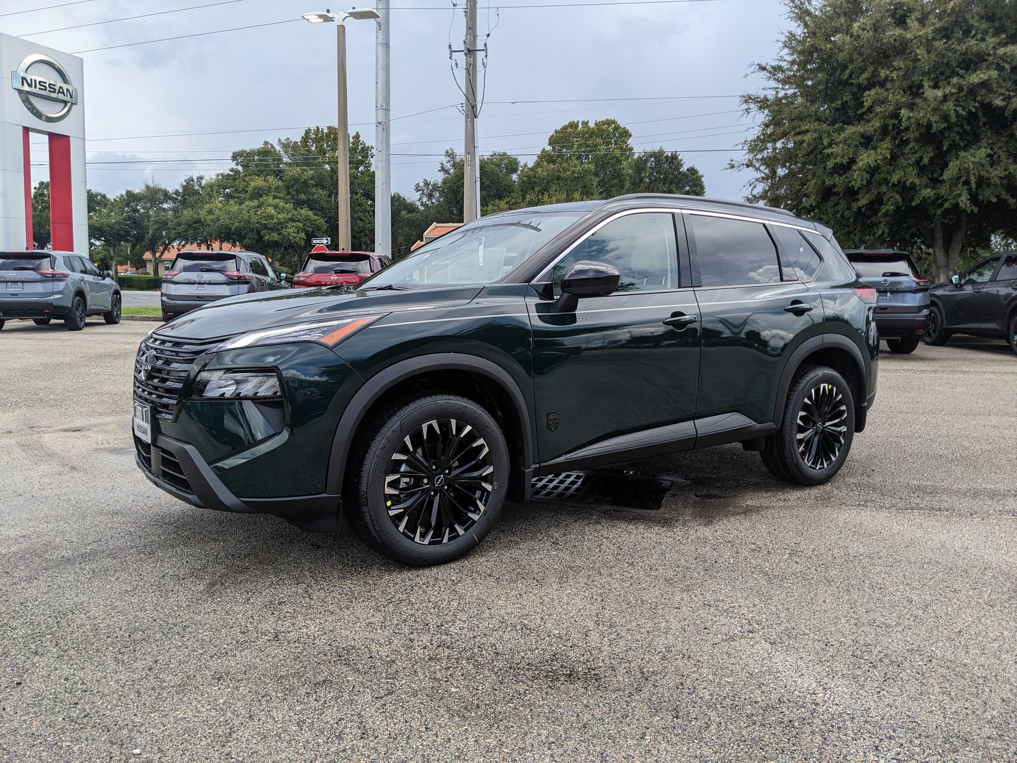 2026 Nissan Rogue Dark Armor