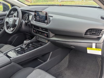 2027 Nissan Rogue SV