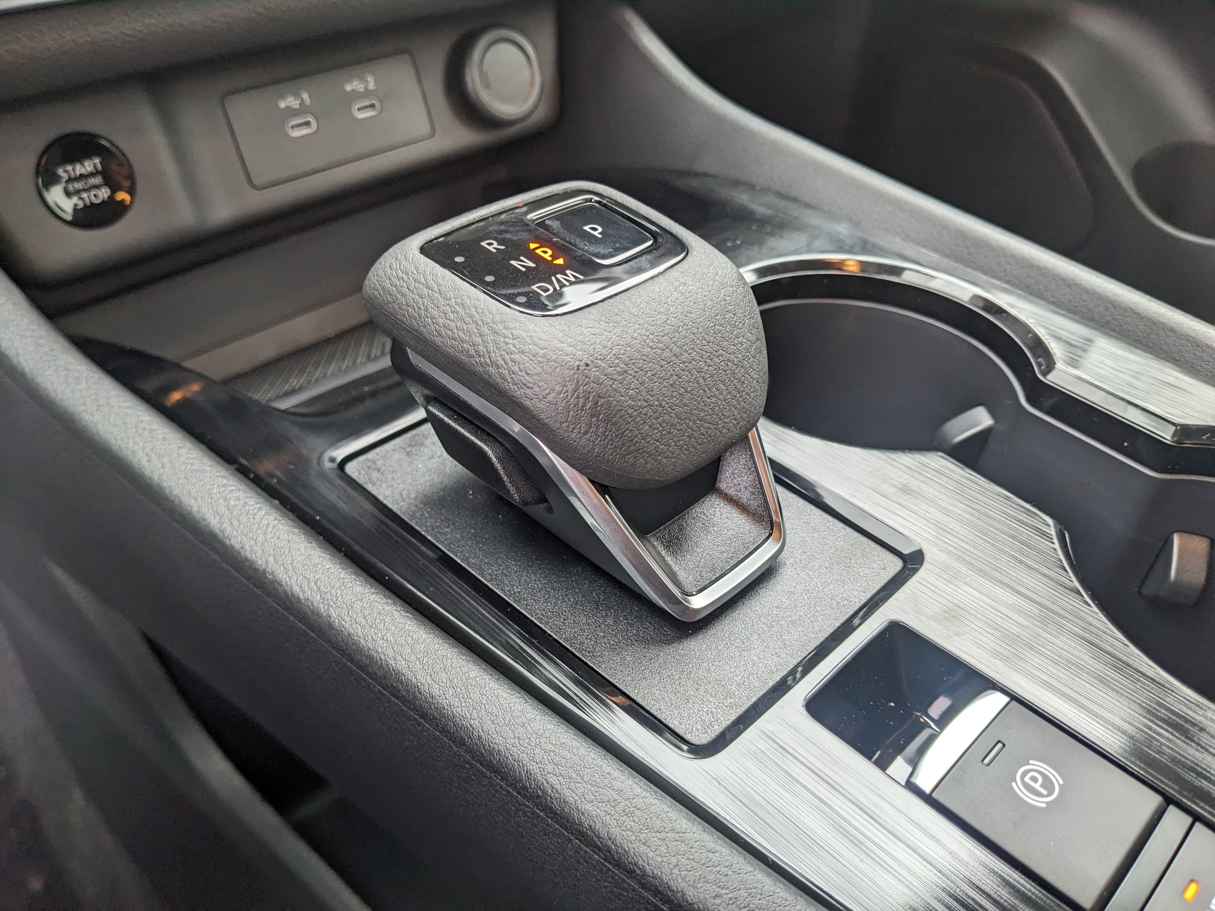 2027 Nissan Rogue SV