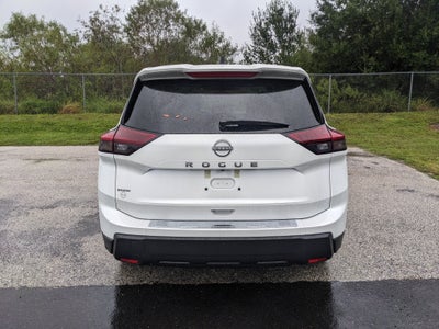 2027 Nissan Rogue SV