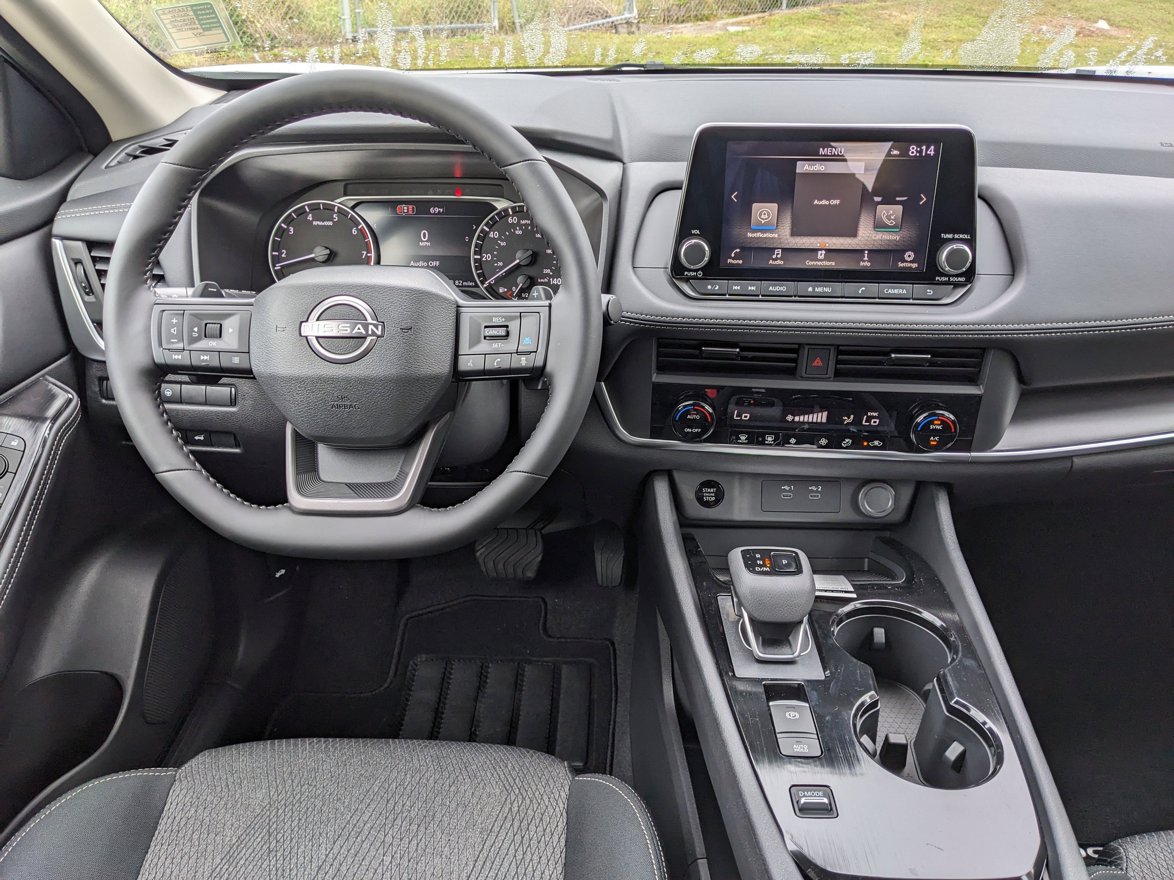 2026 Nissan Rogue SV